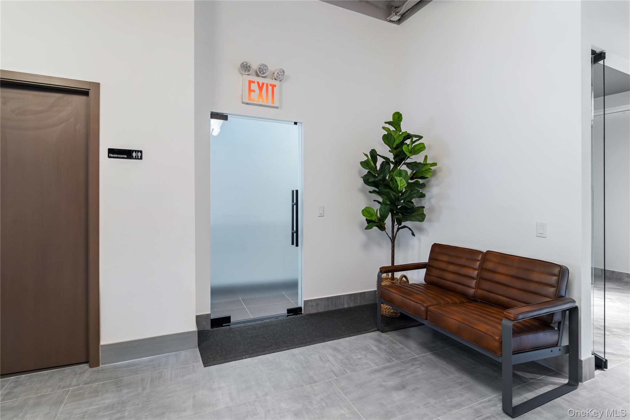 #4 photo, 1508 Stillwell Avenue, Bronx , NY 10461