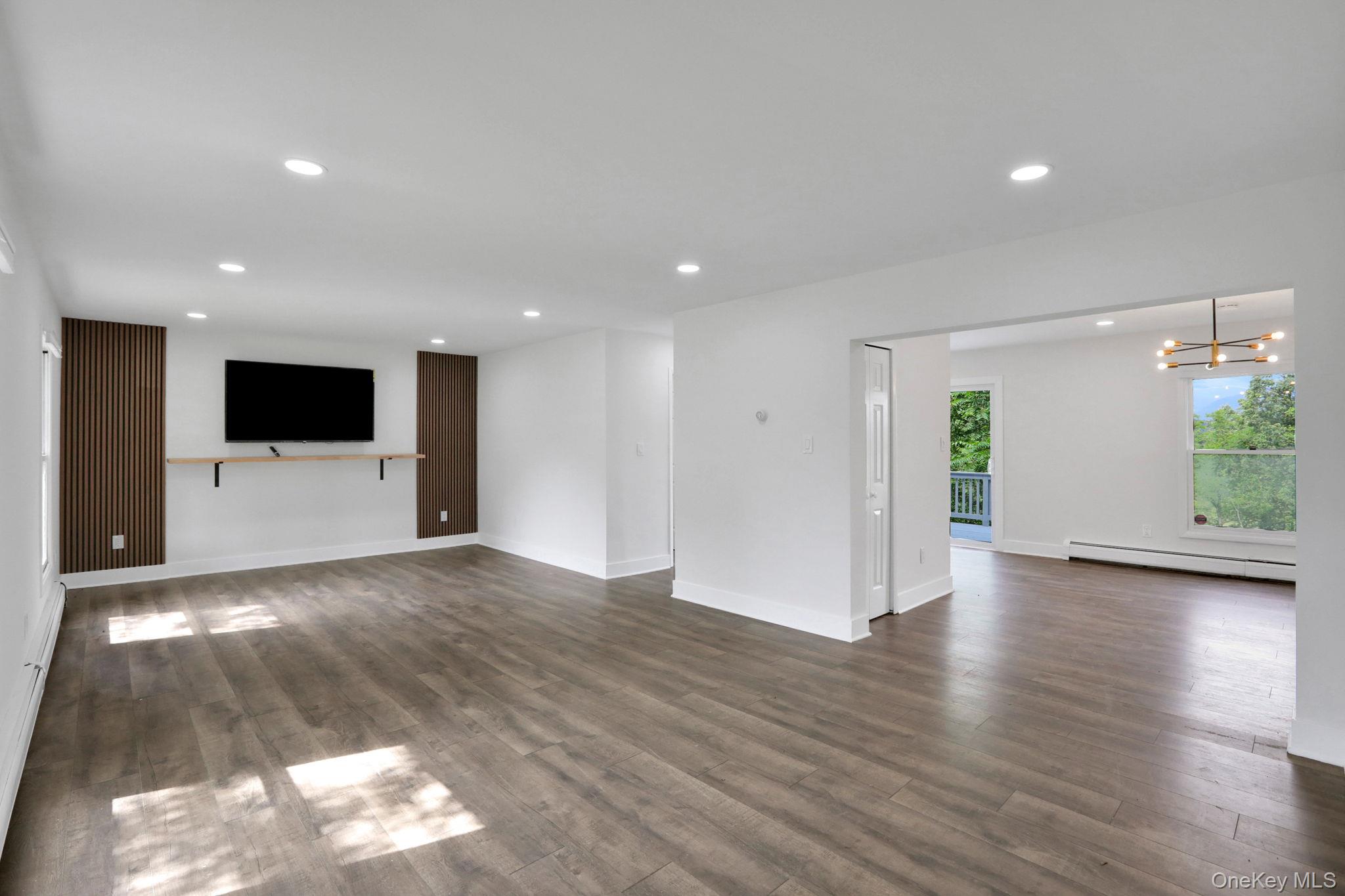 #4 photo, 4179 Route 9W, Saugerties , NY 12477