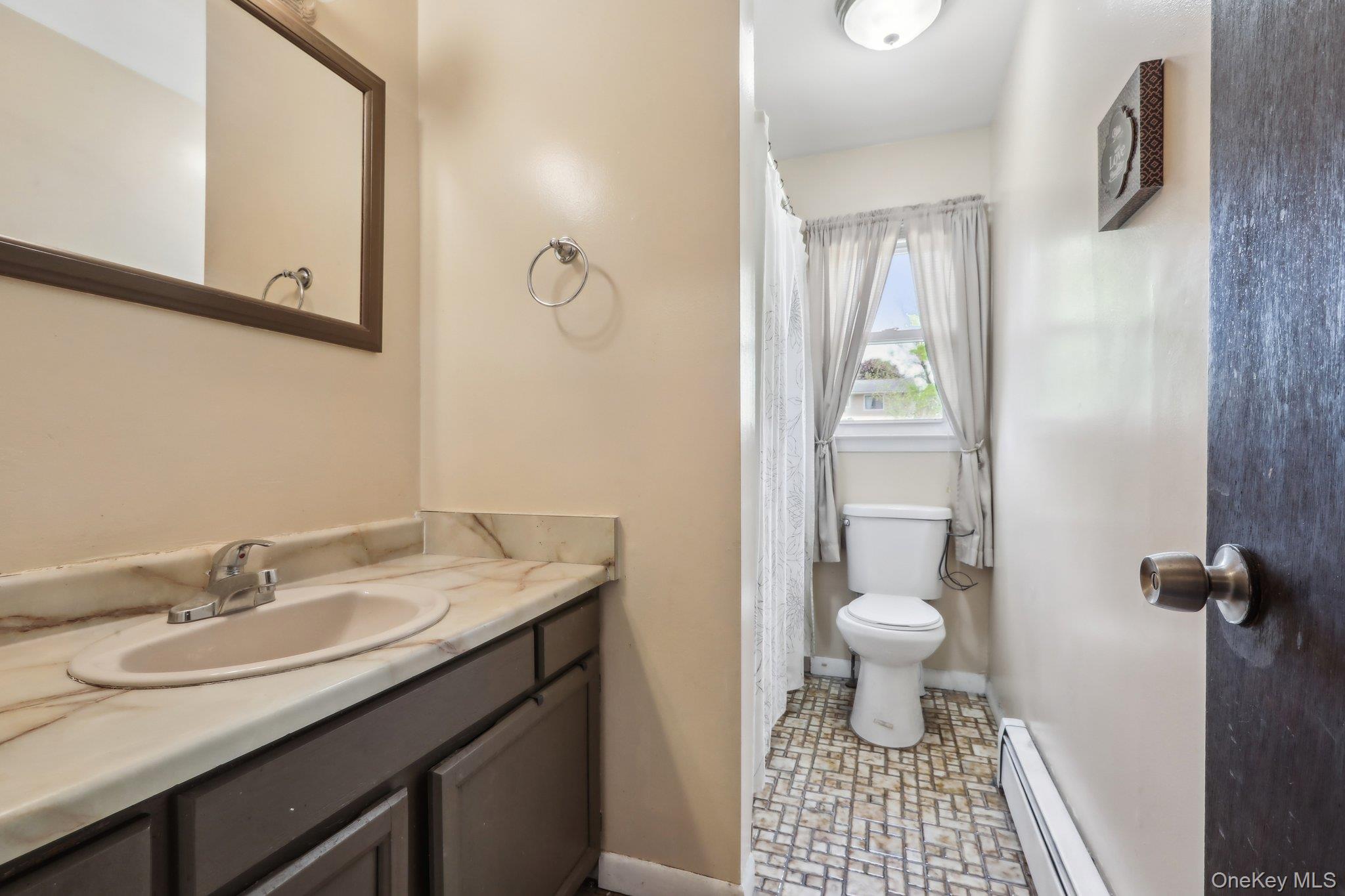 #12 photo, 76 Creamery Drive, New Windsor , NY 12553