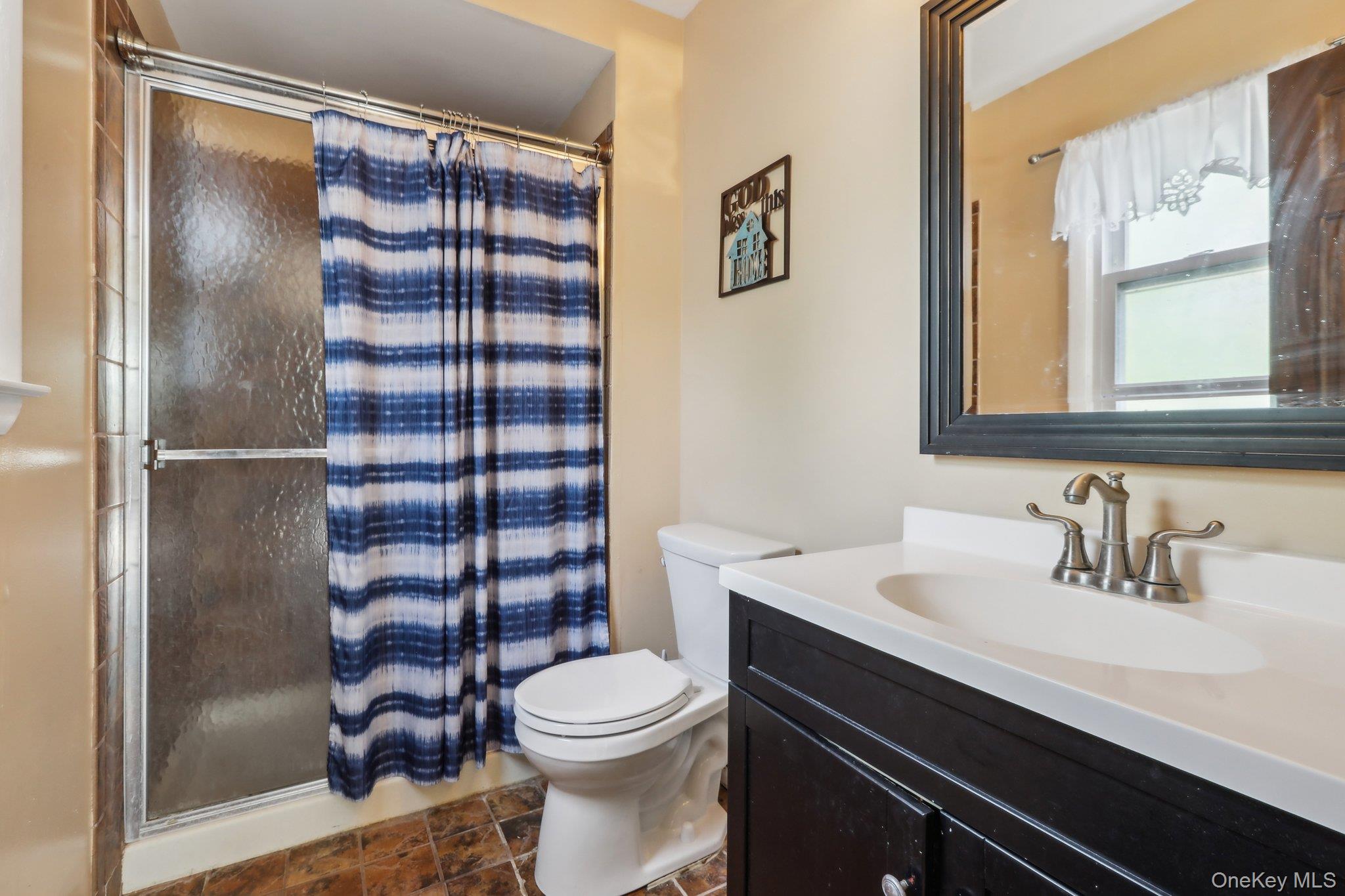 #17 photo, 76 Creamery Drive, New Windsor , NY 12553