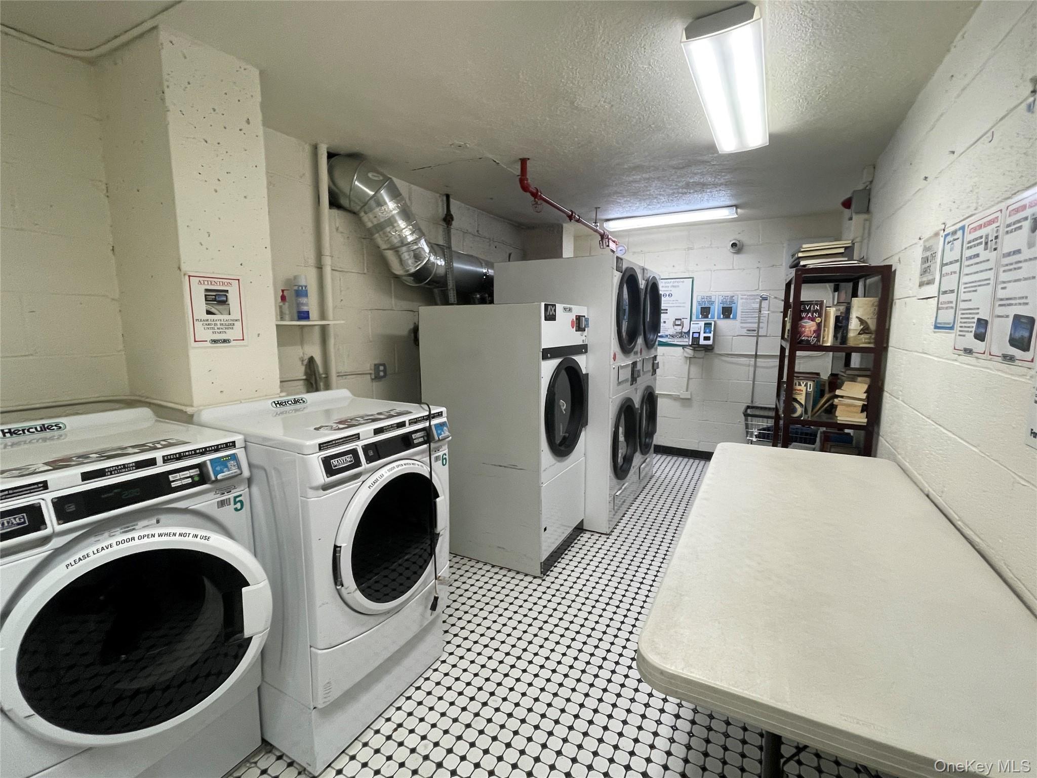 #20 photo, 579 West 215 Street, New York (Manhattan) , NY 10034