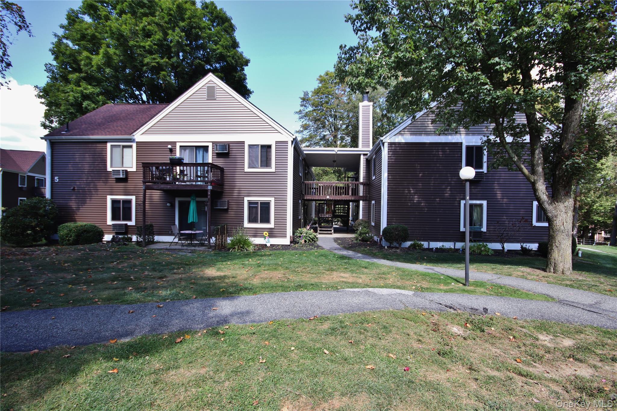 #2 photo, 5 Heritage Drive, Harriman , NY 10926