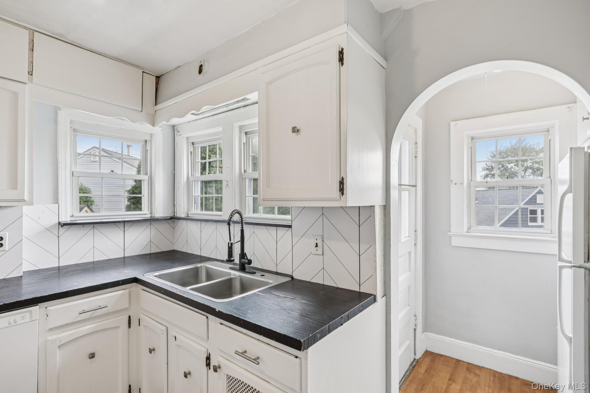 #15 photo, 50 Emmett Place, Yonkers , NY 10703