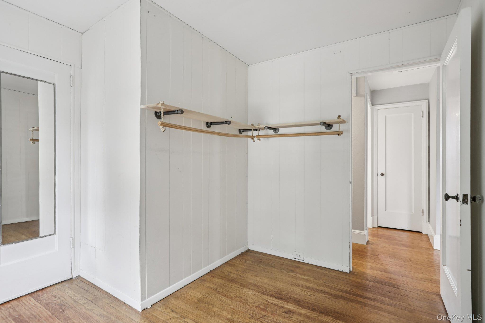 #17 photo, 50 Emmett Place, Yonkers , NY 10703