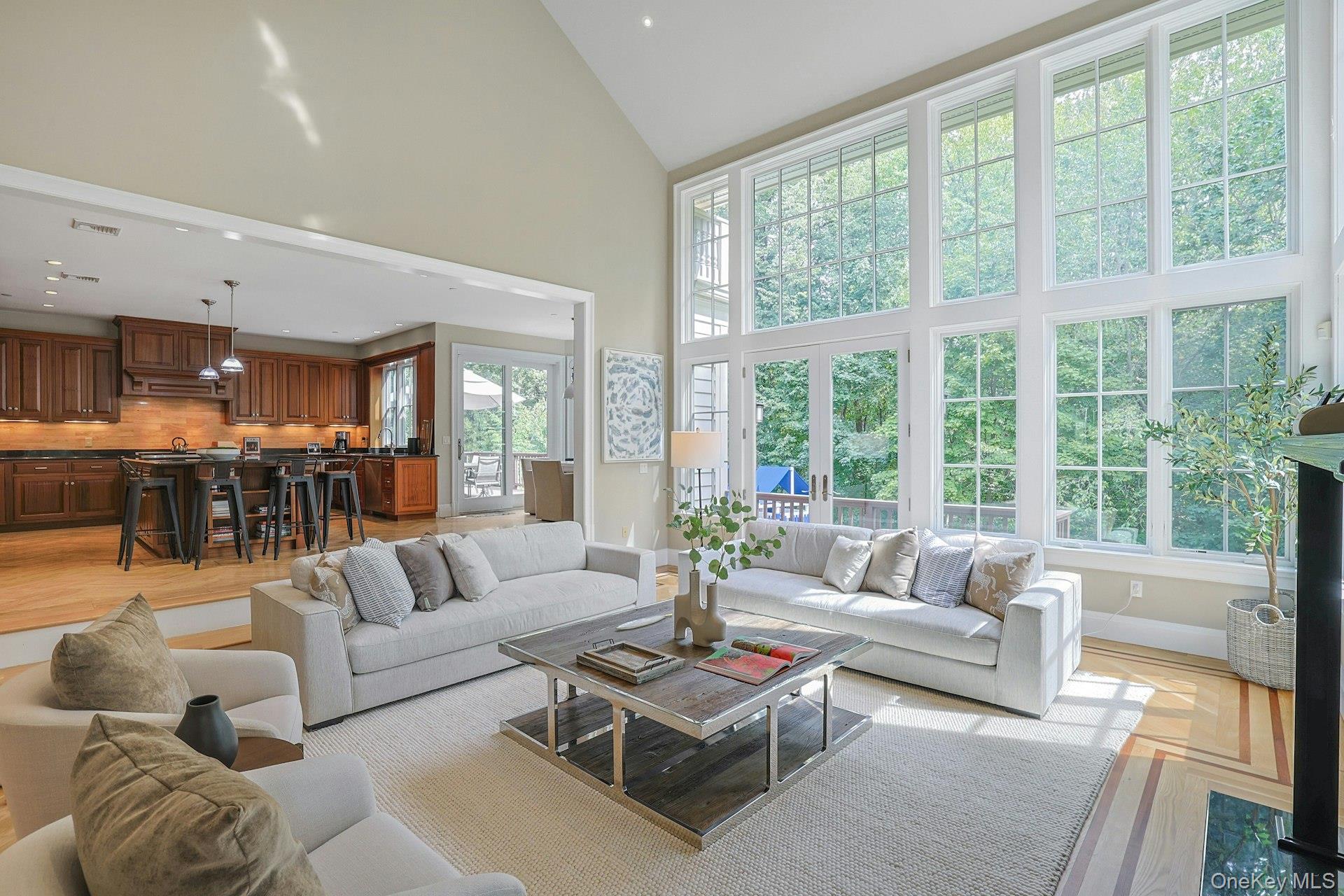 #10 photo, 27 Dearman Close, Irvington , NY 10533