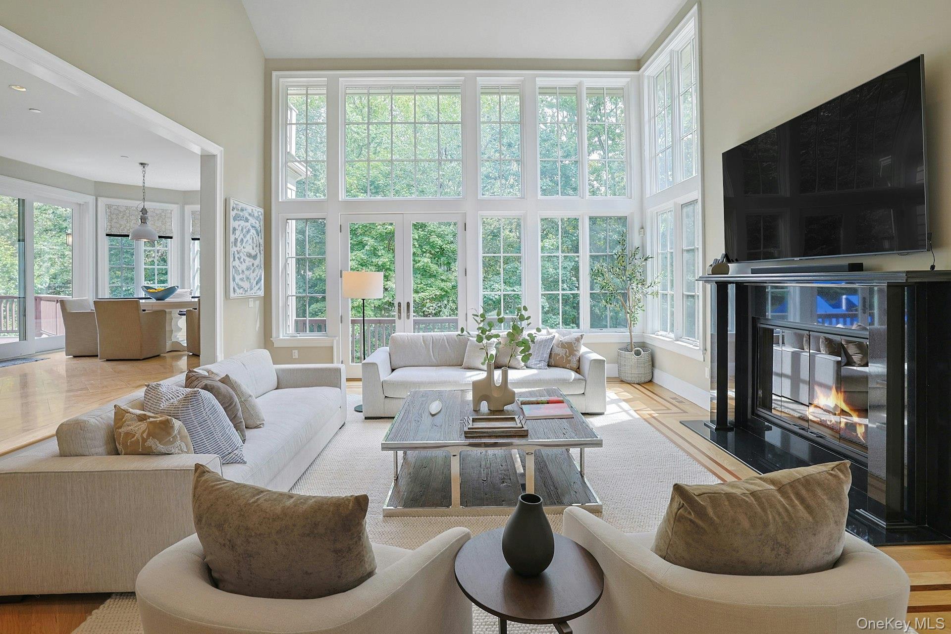 #13 photo, 27 Dearman Close, Irvington , NY 10533