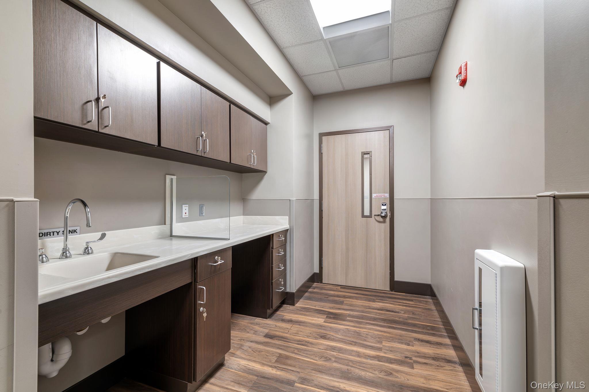 #13 photo, 982 Main Street, Fishkill , NY 12524