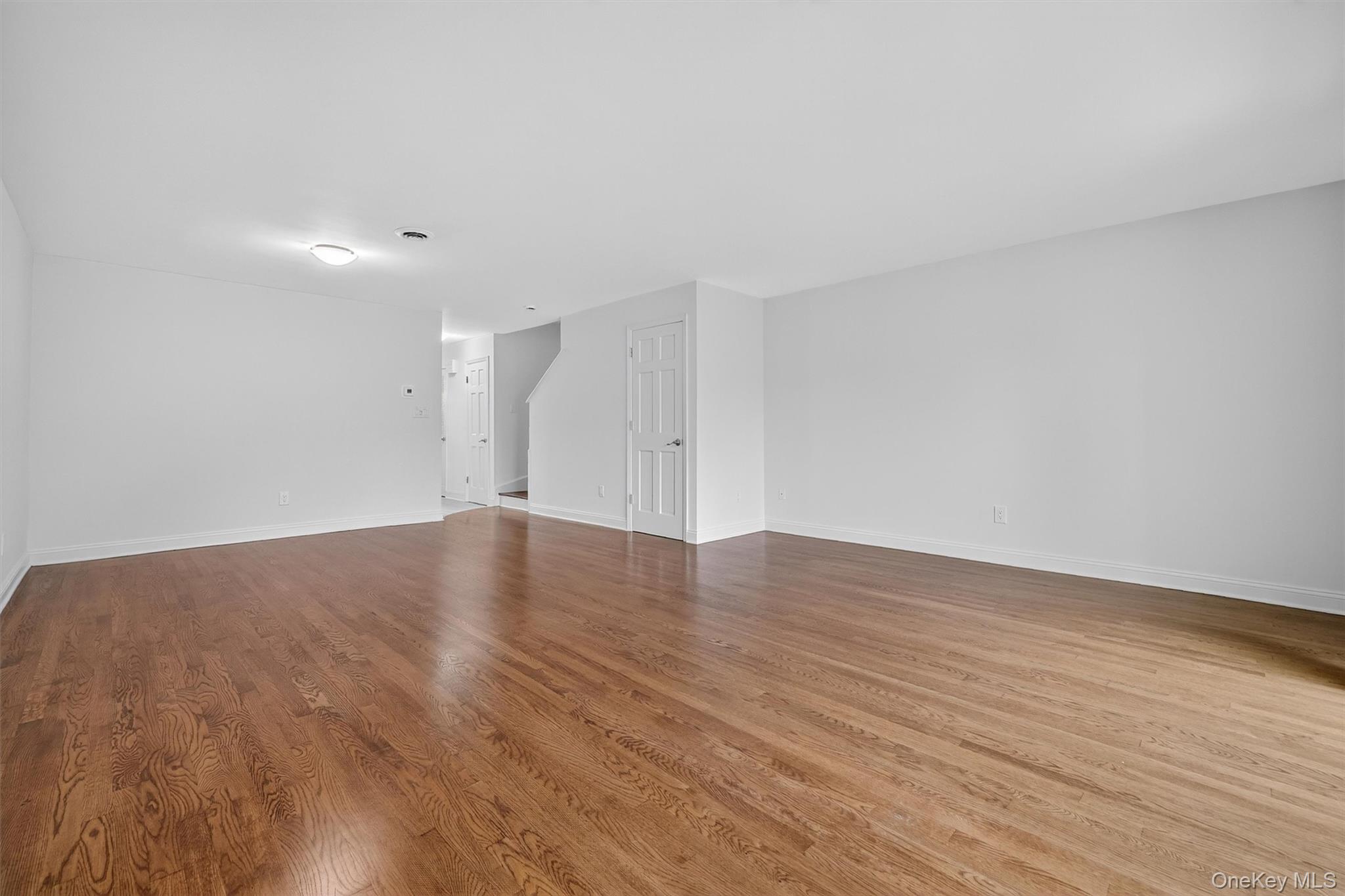 #11 photo, 204 Stoneway Lane, Peekskill , NY 10566