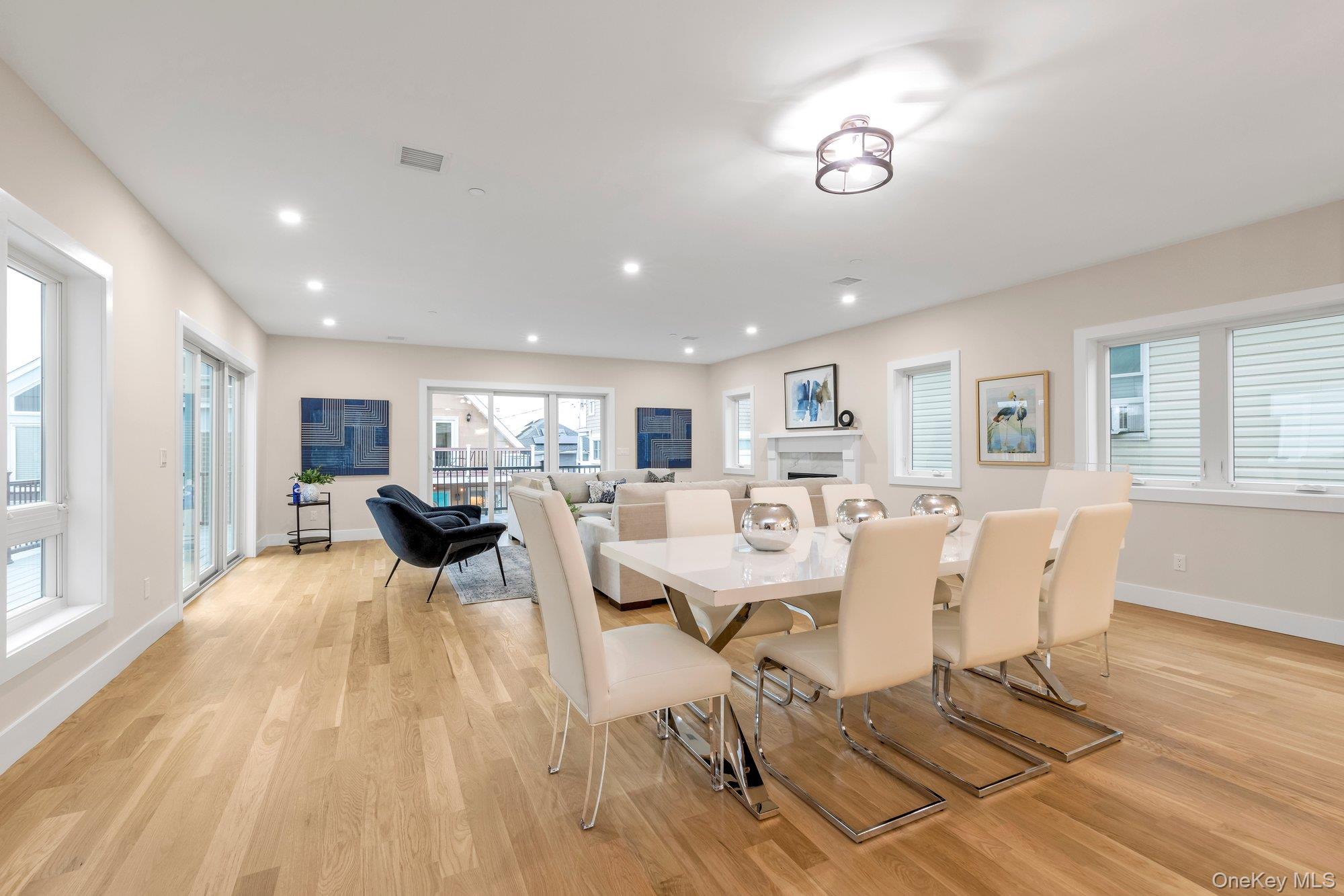 #9 photo, 68 Michigan Street, ナッソー郡 Long Beach , NY 11561