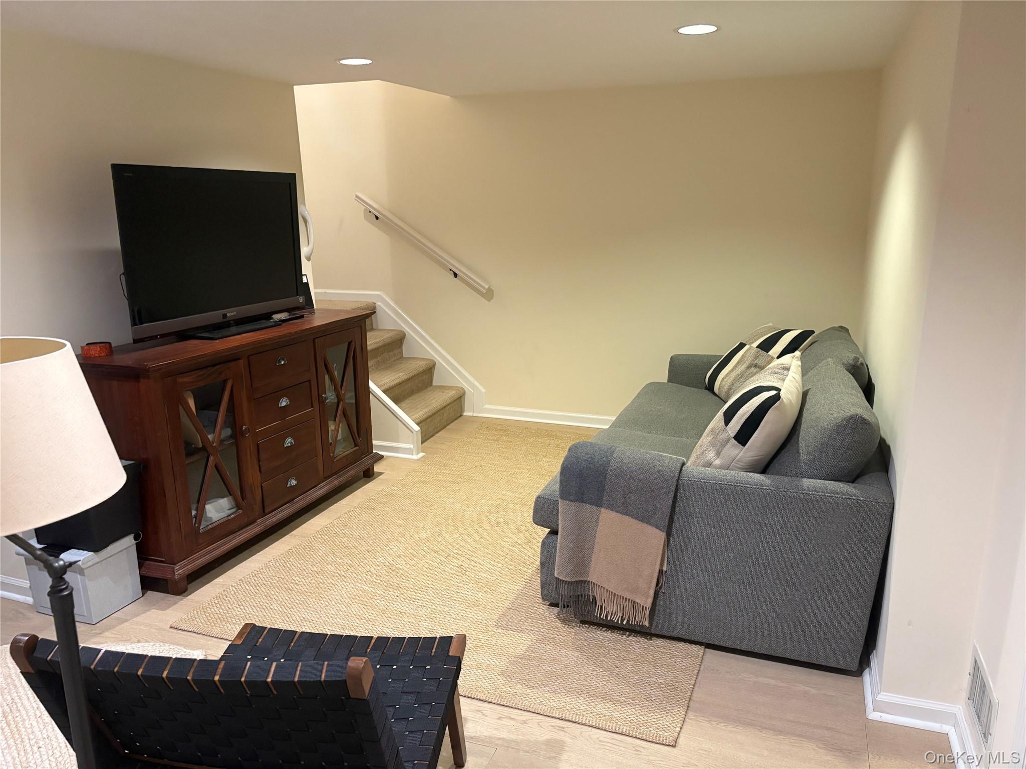 #9 photo, 50 Brittany Lane, Westhampton Beach , NY 11978