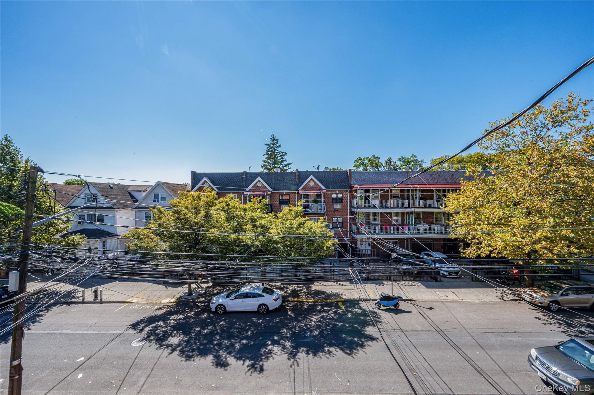 #4 photo, 53-37 97 Street, クイーンズ区 Corona , NY 11368