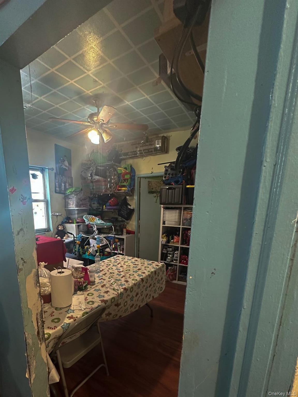 #16 photo, 33-30 109th Street, クイーンズ区 Corona , NY 11368