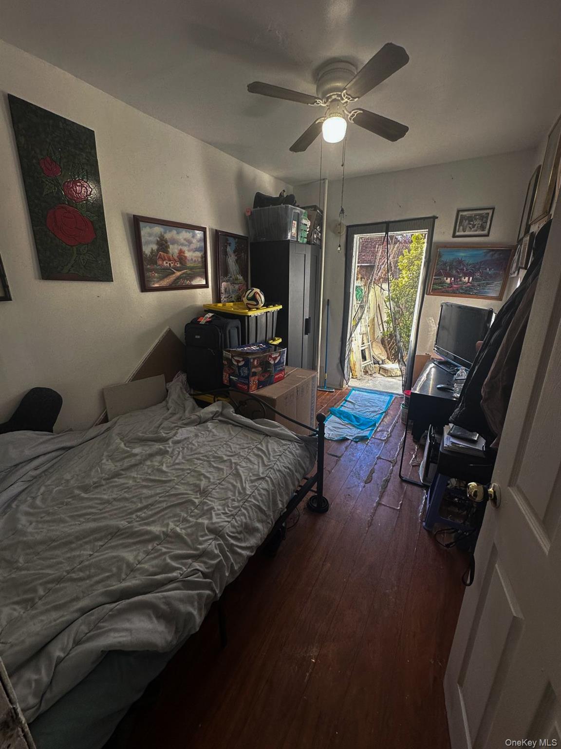 #7 photo, 33-30 109th Street, クイーンズ区 Corona , NY 11368