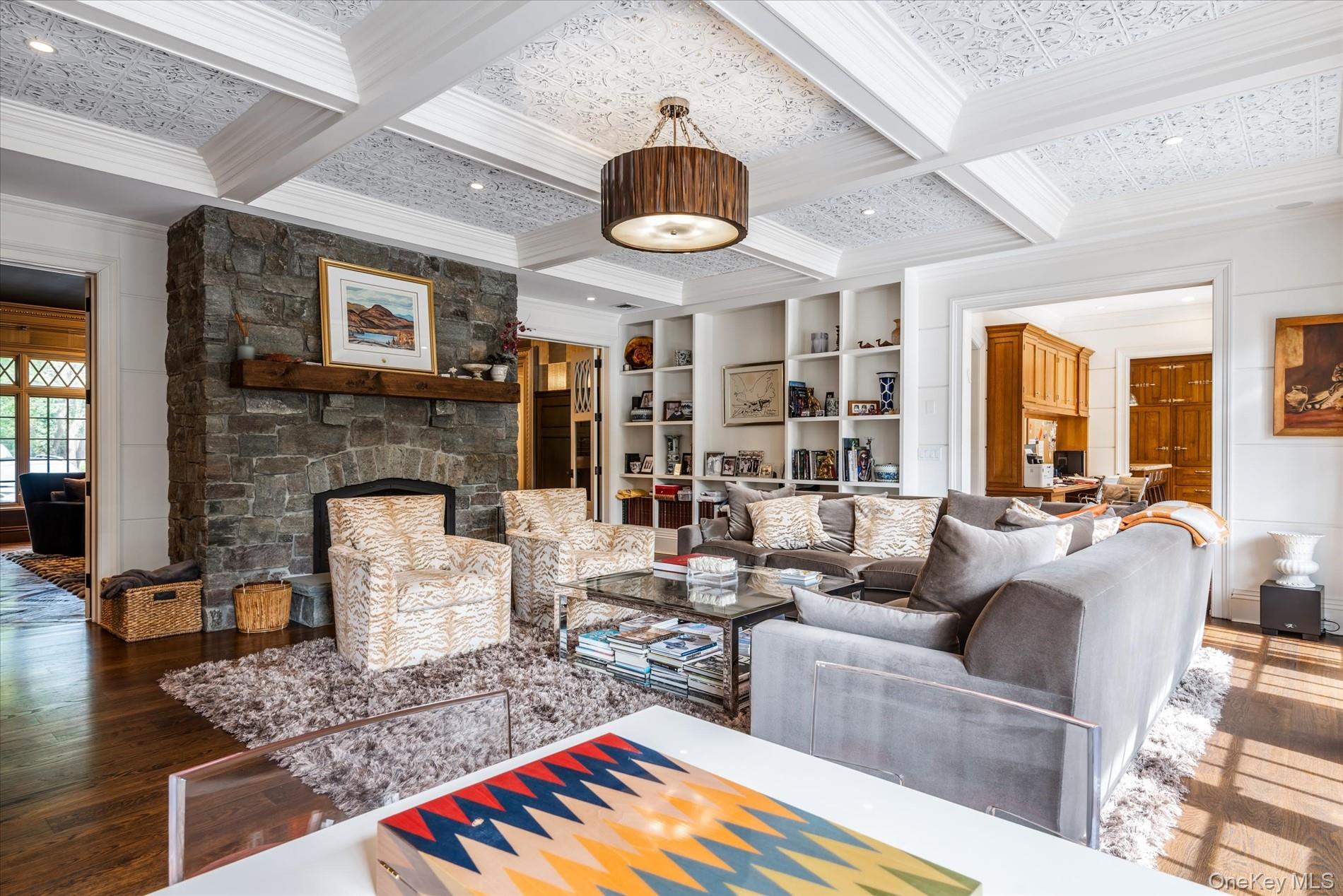 #8 photo, 32 Old Mill Road, Great Neck , NY 11023