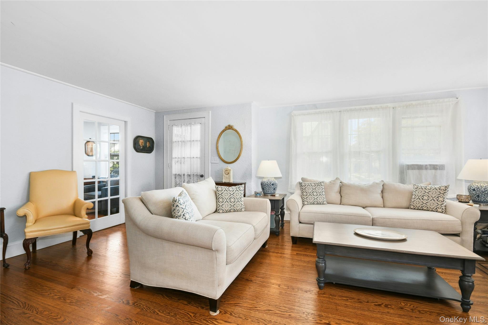 #3 photo, 57 Hollywood Court, Rockville Centre , NY 11570