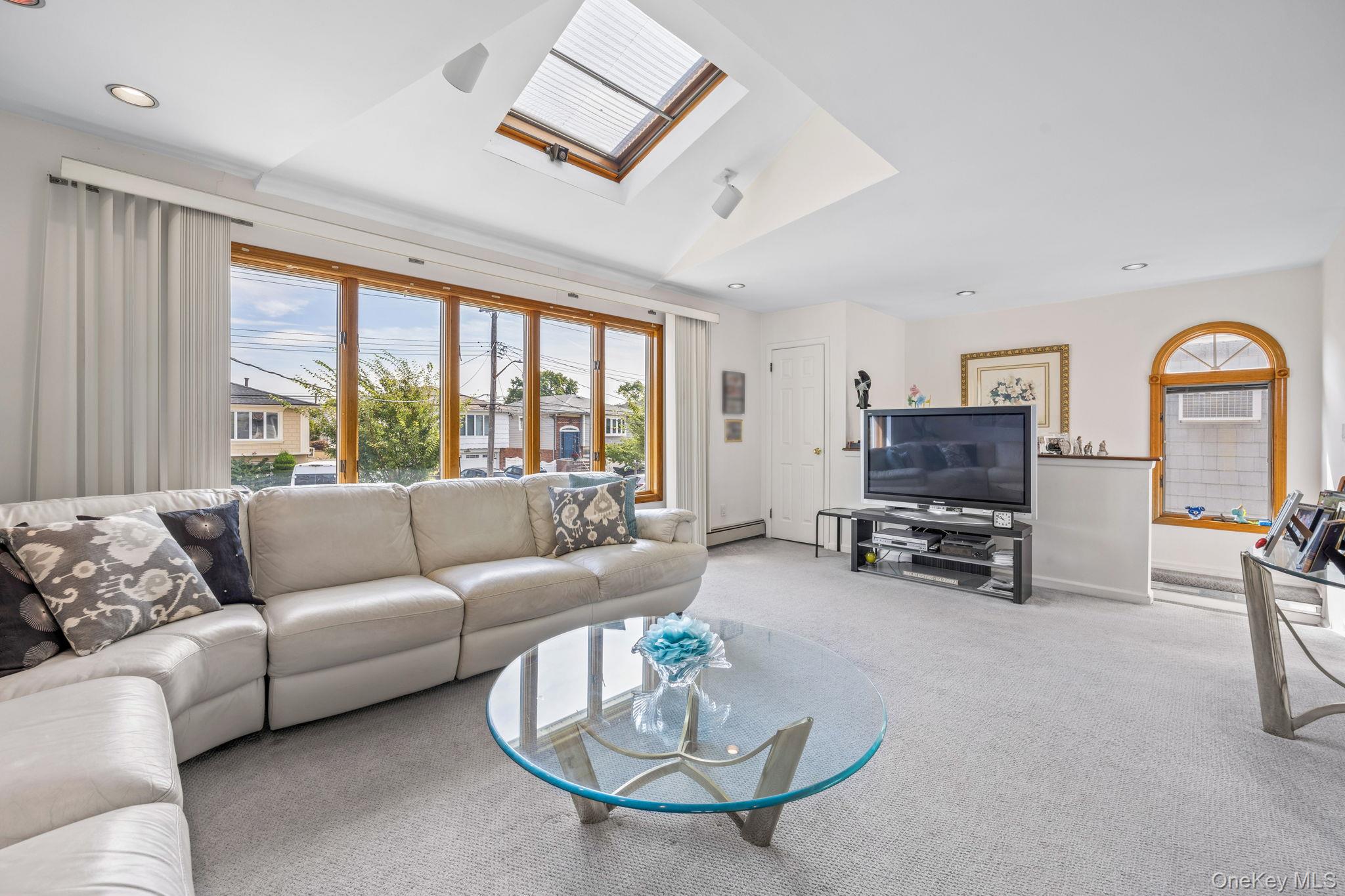 #11 photo, 163-30 91st Street, Howard Beach , NY 11414