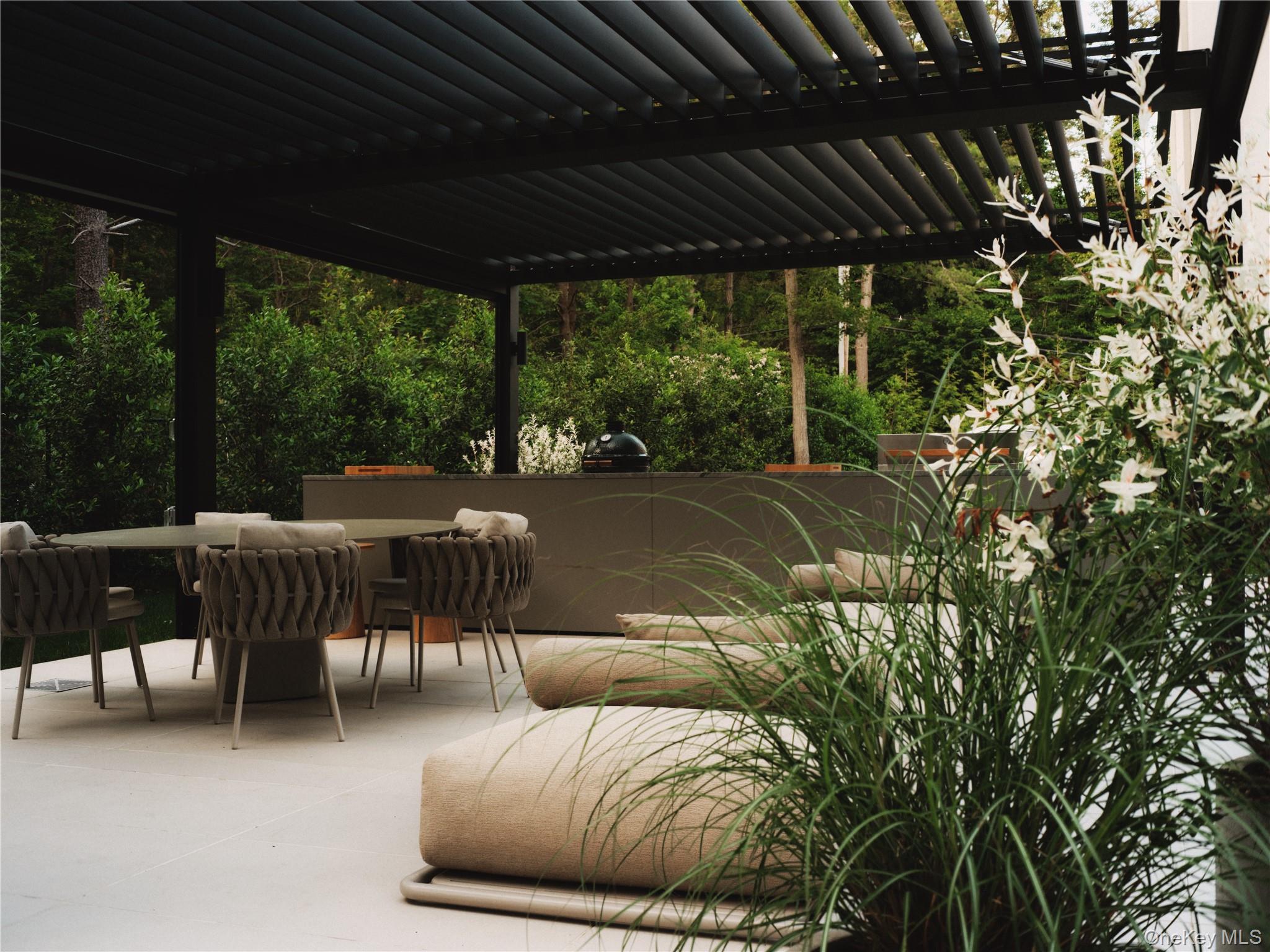 #19 photo, 96 Godfrey Lane, Huntington , NY 11743