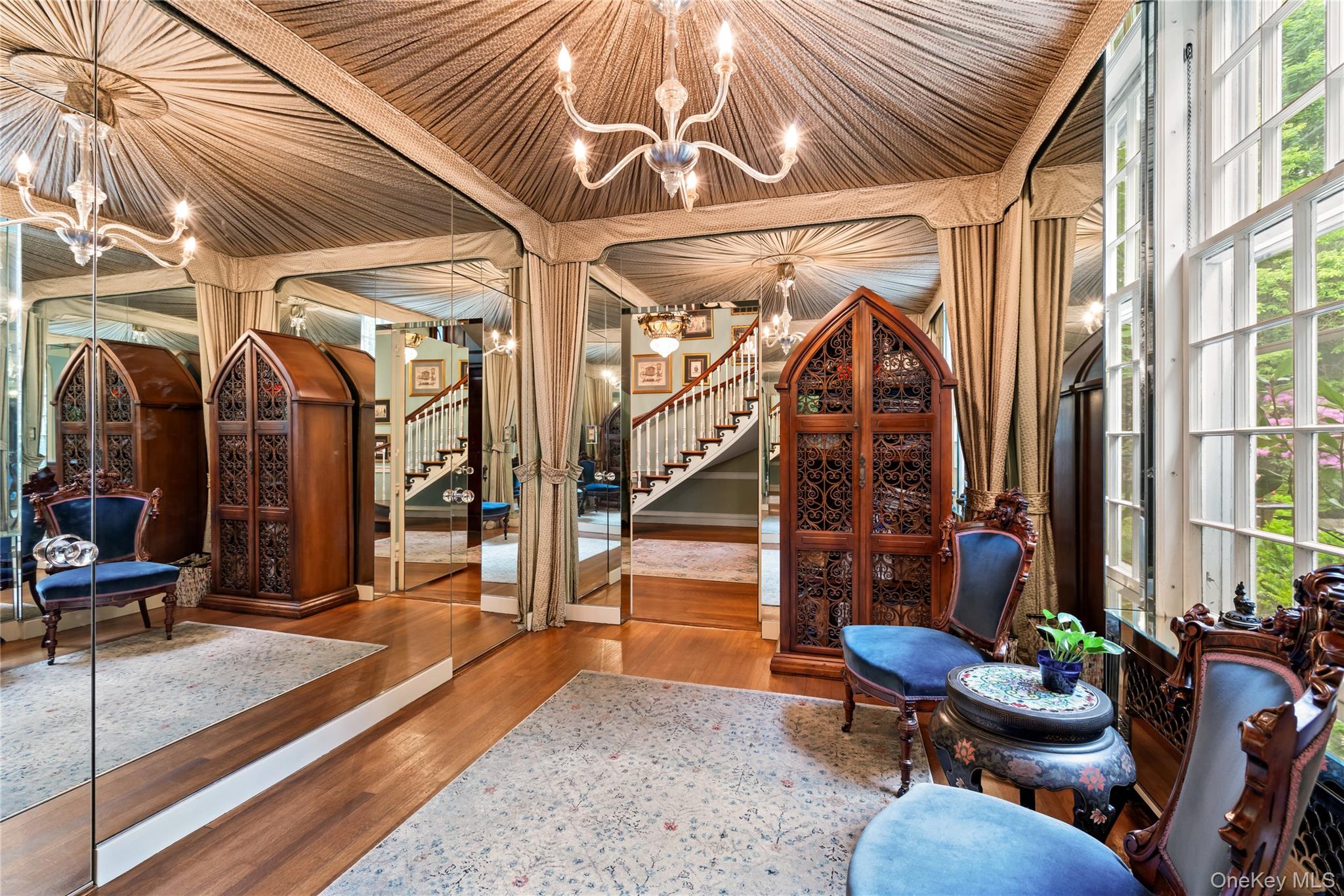 #4 photo, 88 Wheatley Road, Old Westbury , NY 11568