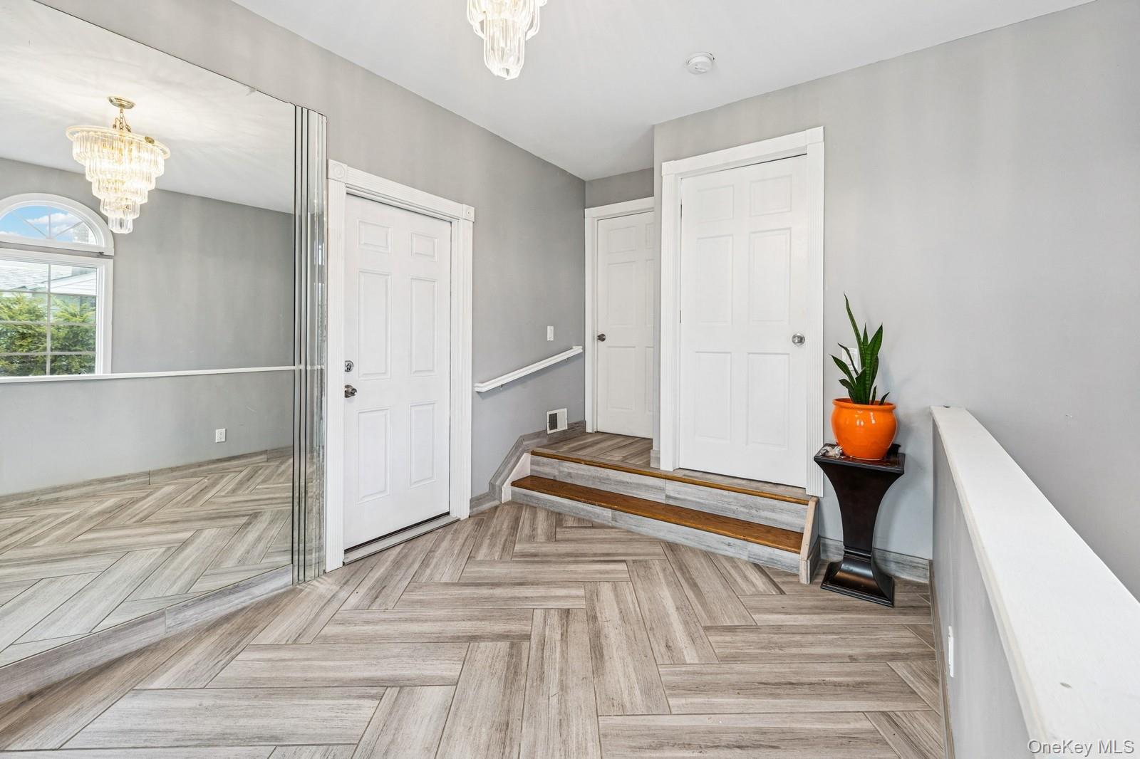 #14 photo, 204 Broadway, Massapequa Park , NY 11762