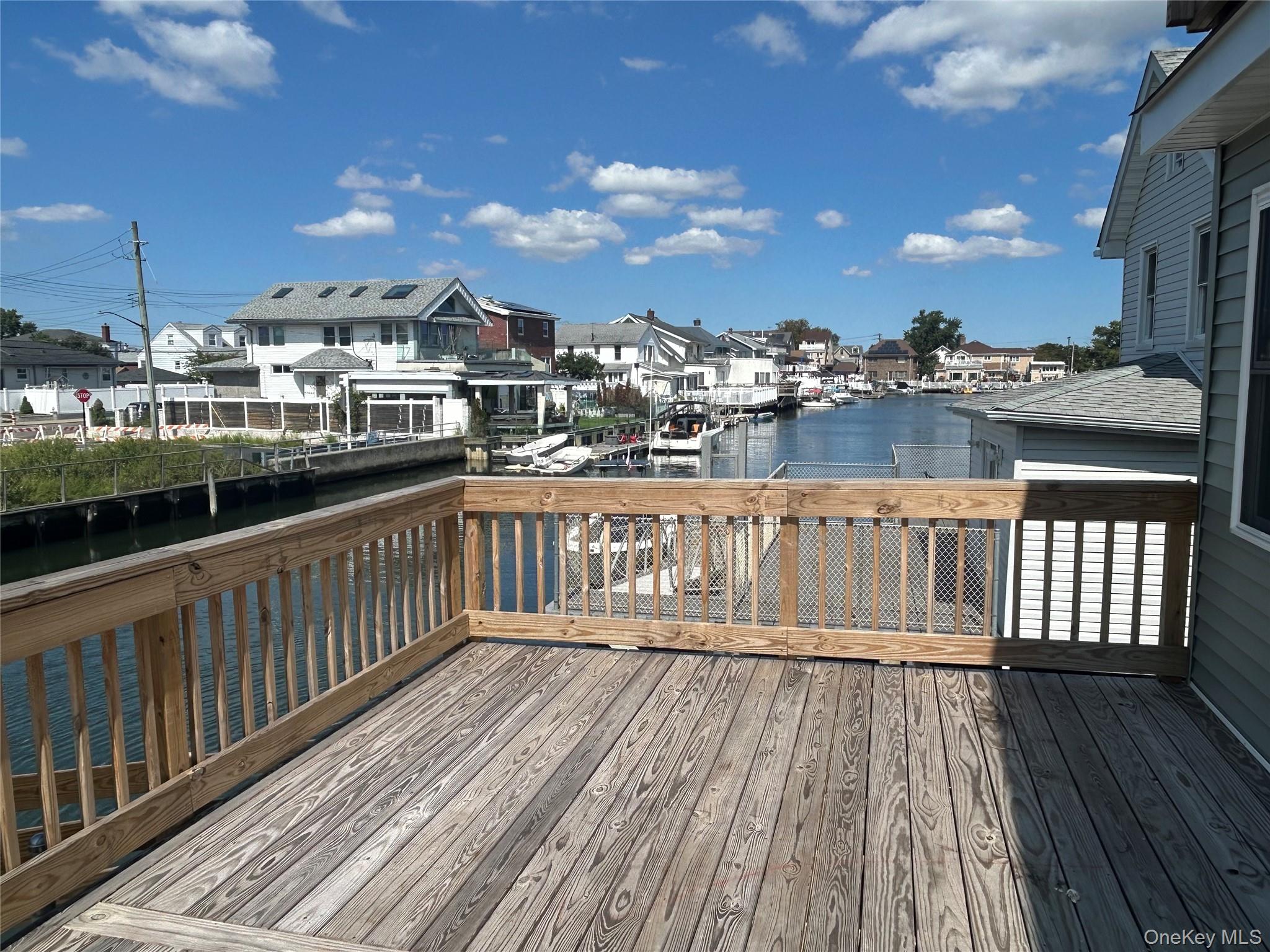 #10 photo, 20 Bayview Avenue, クイーンズ区 Howard Beach , NY 11414