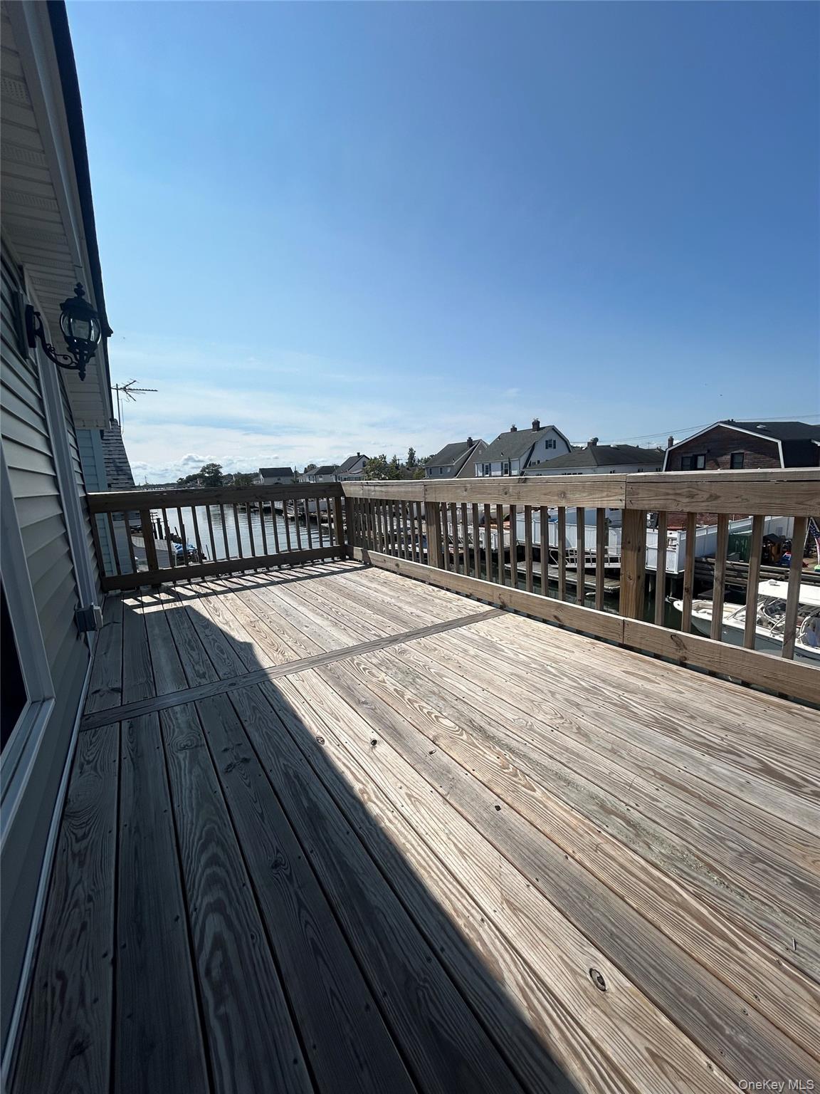 #11 photo, 20 Bayview Avenue, クイーンズ区 Howard Beach , NY 11414