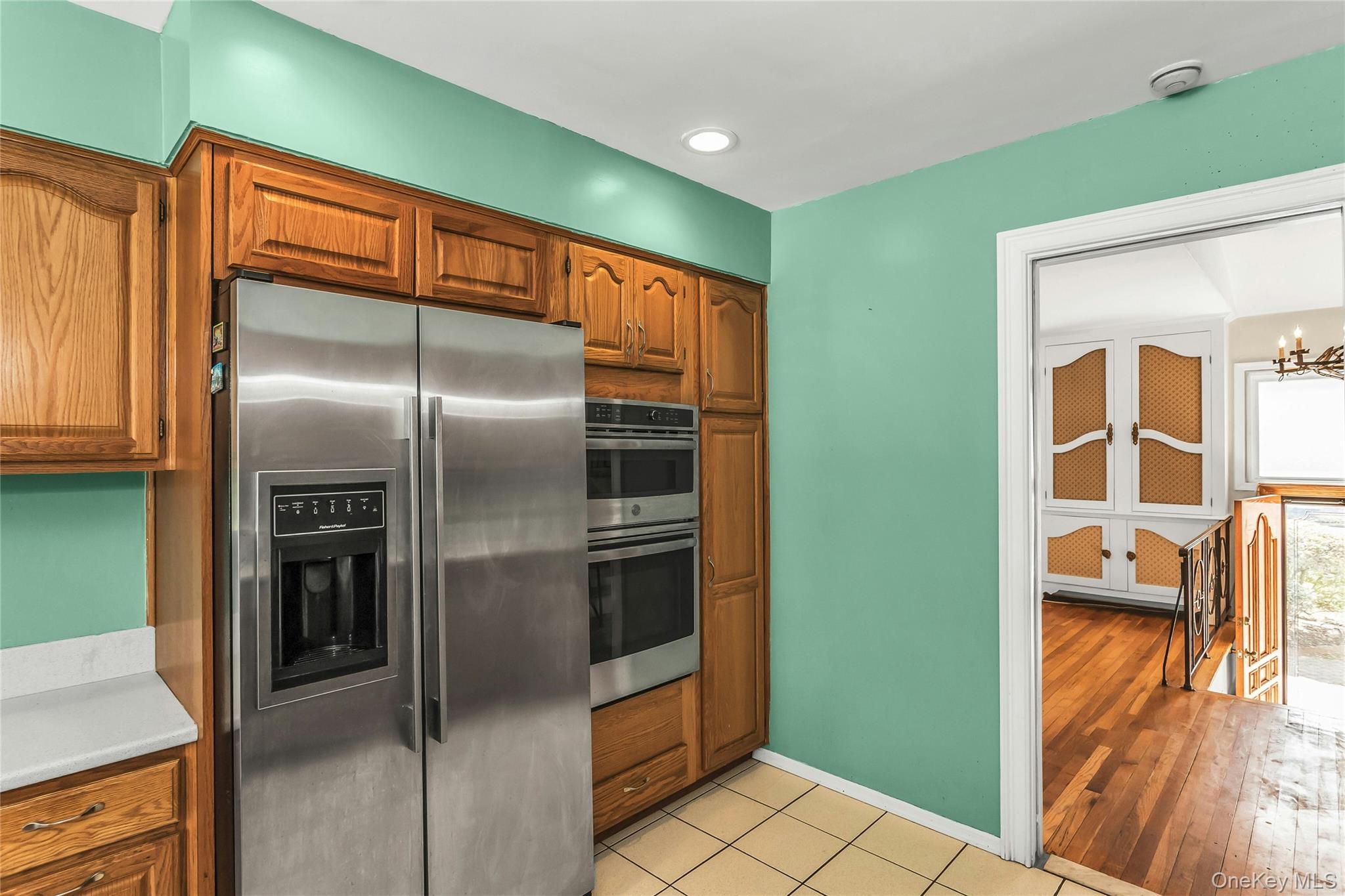 #12 photo, 708 Salisbury Park Drive, Westbury , NY 11590