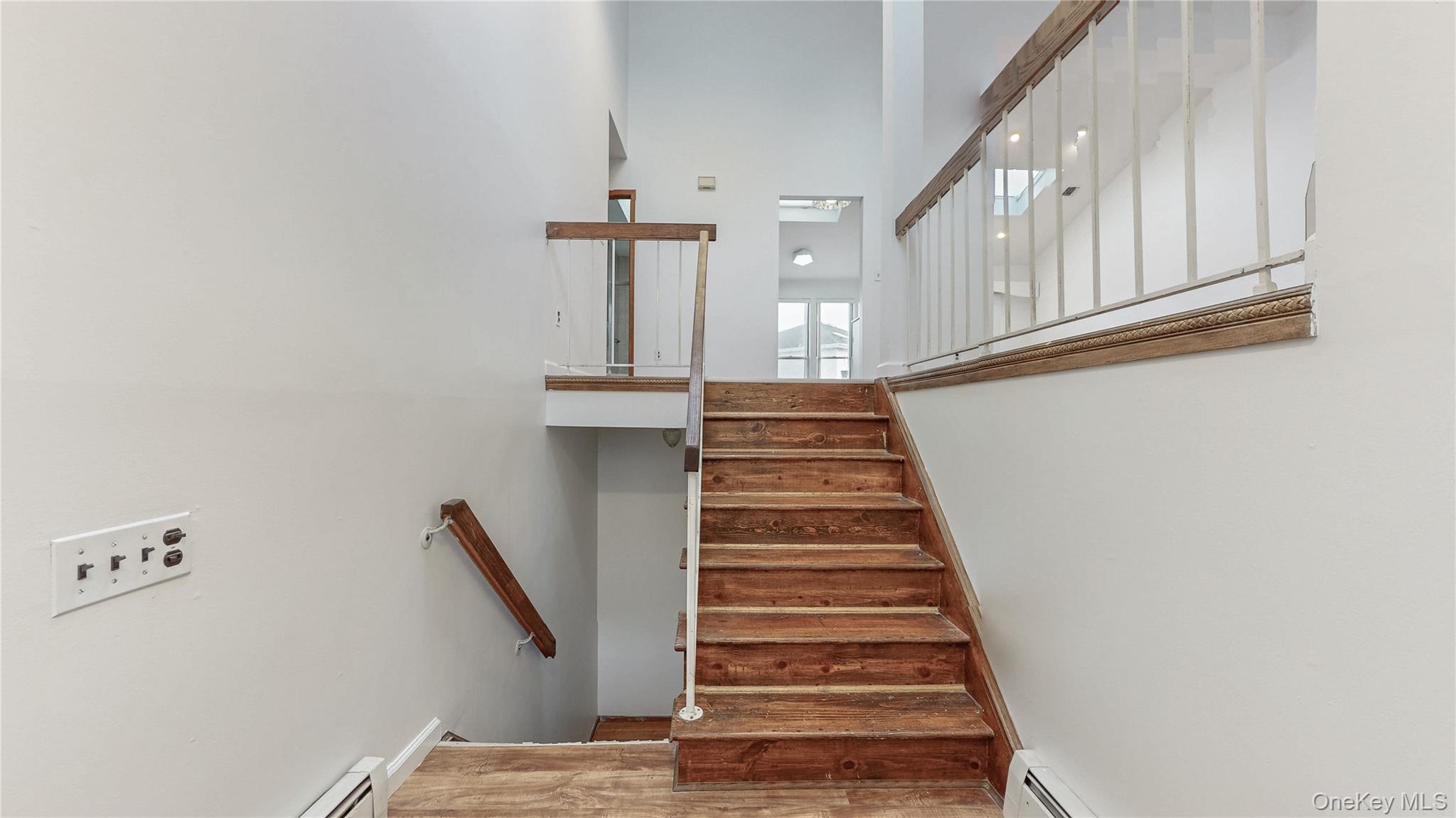 #4 photo, 3268 Jackson Avenue, Wantagh , NY 11793