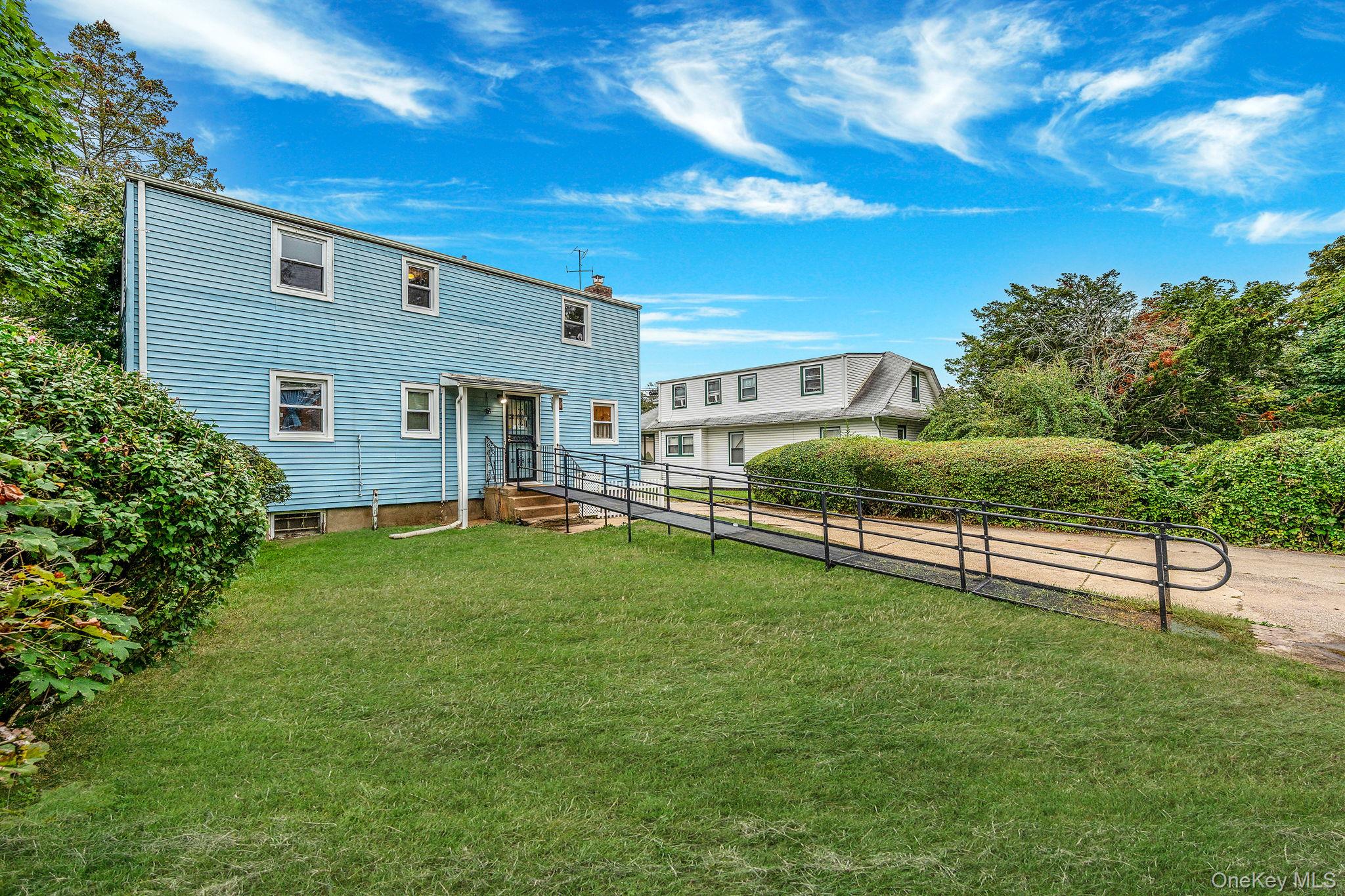 #7 photo, 89 E Clinton Avenue, 长岛 Roosevelt , NY 11575