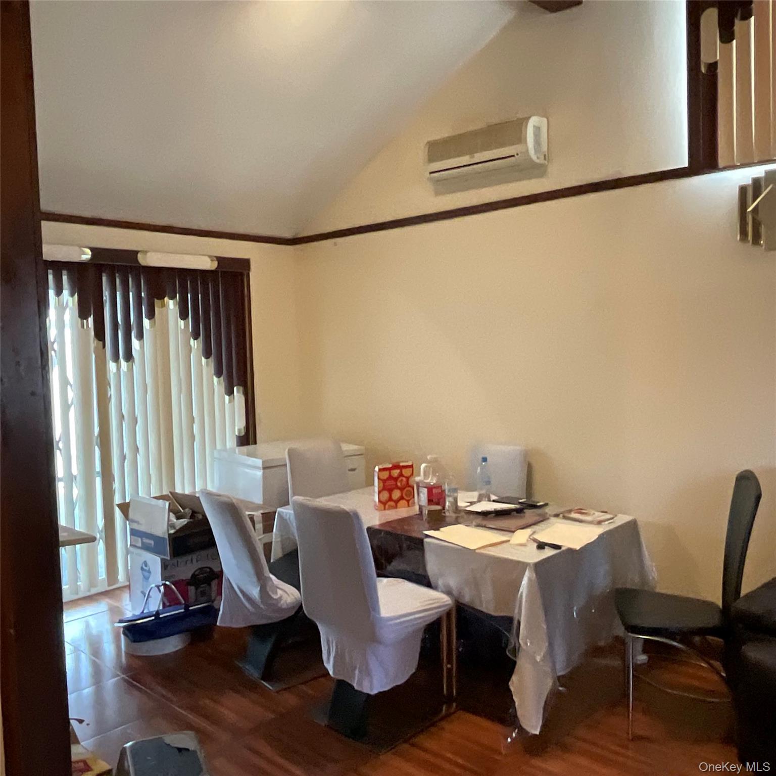 #20 photo, 143-36 257th Street, Rosedale , NY 11422