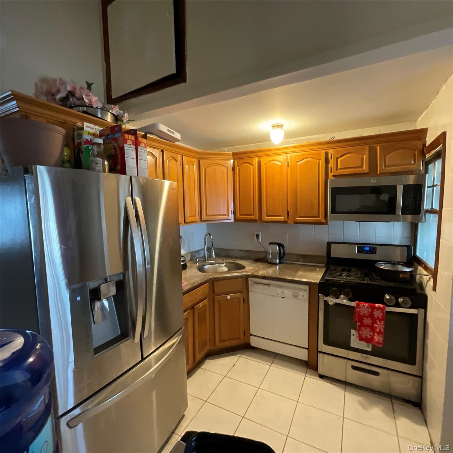 #9 photo, 143-36 257th Street, Rosedale , NY 11422