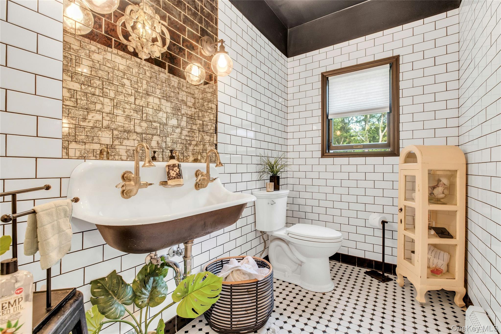 #10 photo, 7 Martha Place, Port Jefferson Station , NY 11776