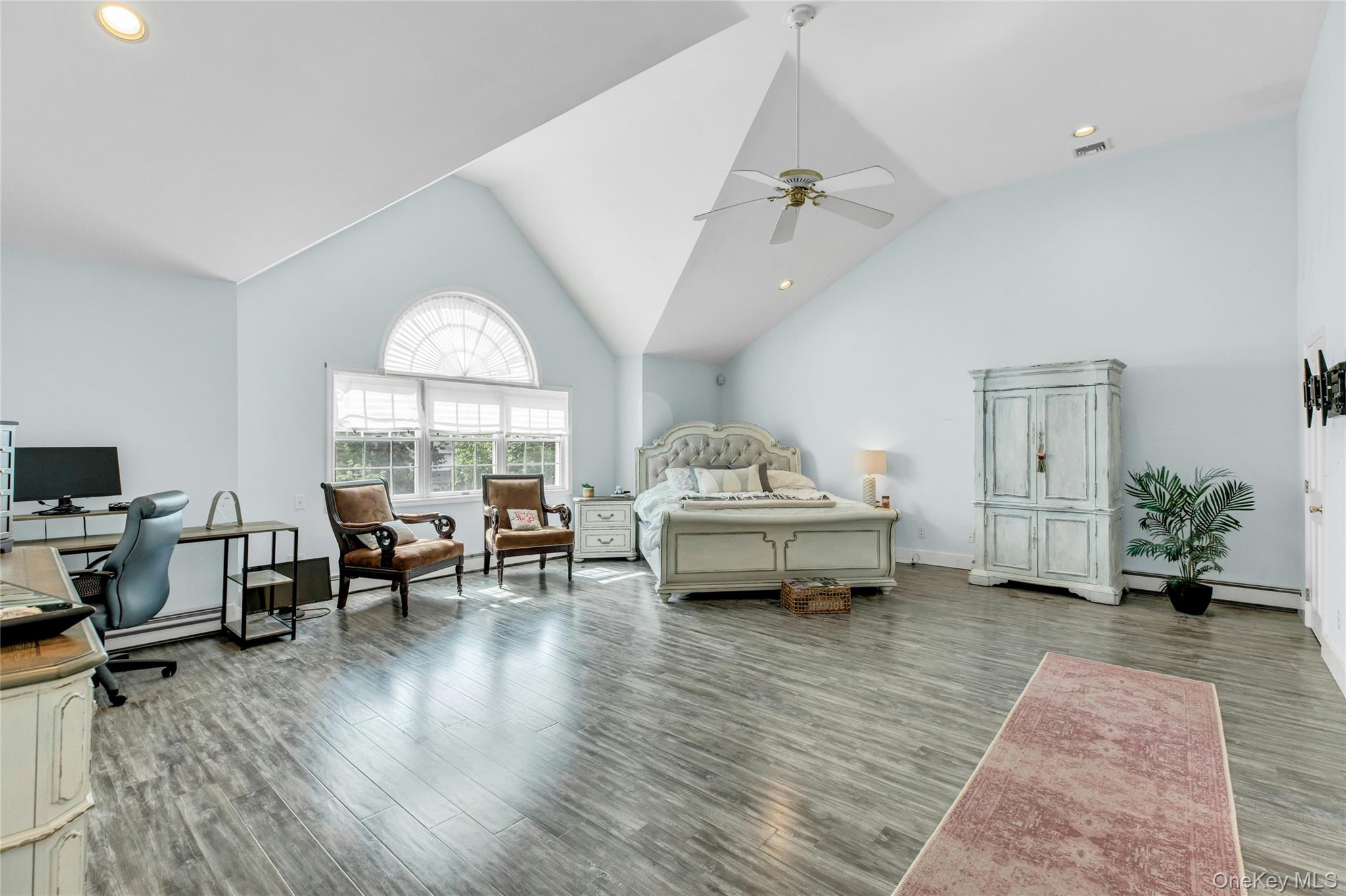 #12 photo, 7 Martha Place, Port Jefferson Station , NY 11776