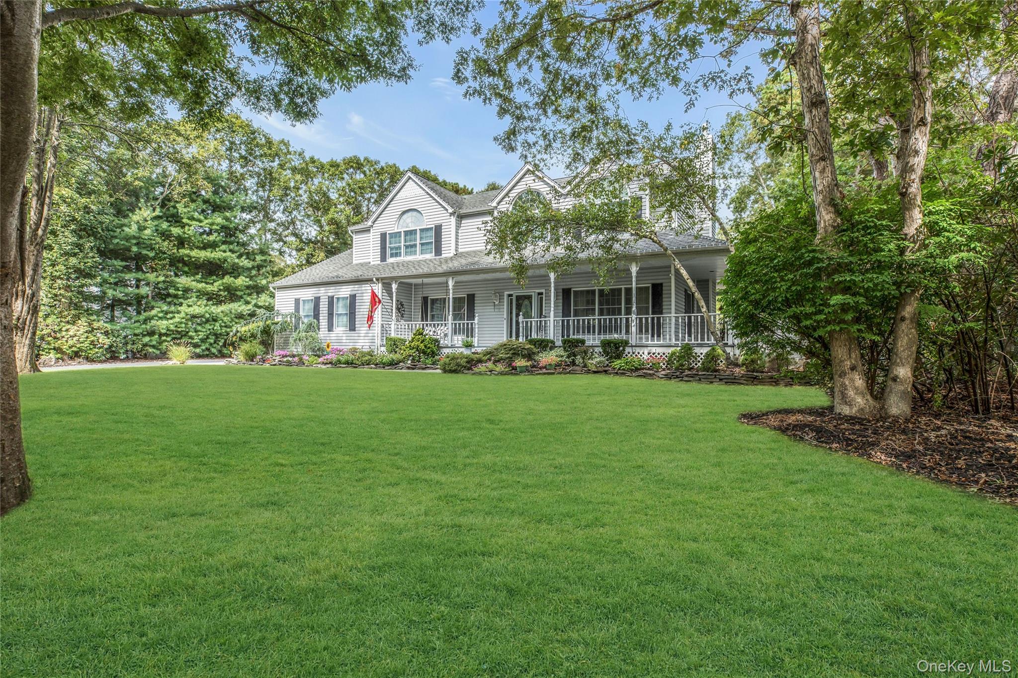 #2 photo, 7 Martha Place, Port Jefferson Station , NY 11776