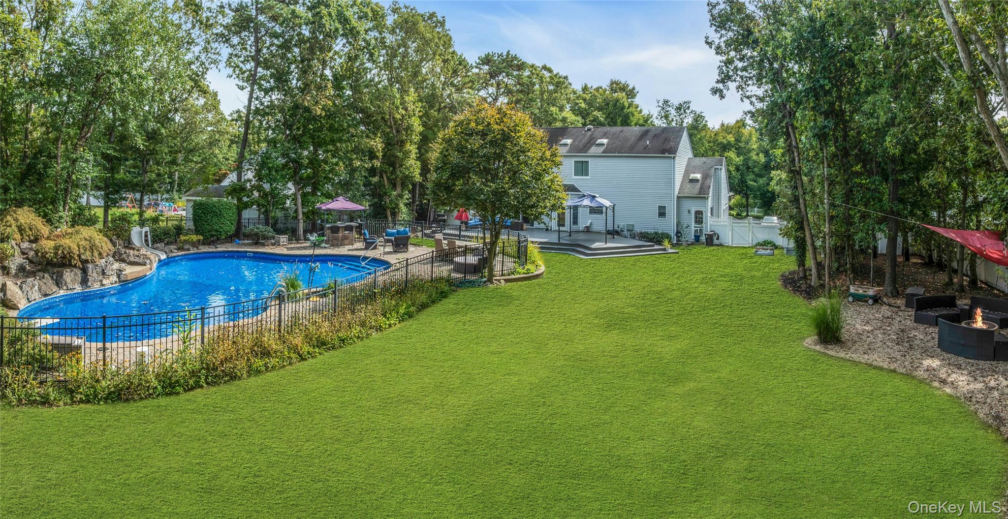 #3 photo, 7 Martha Place, Port Jefferson Station , NY 11776