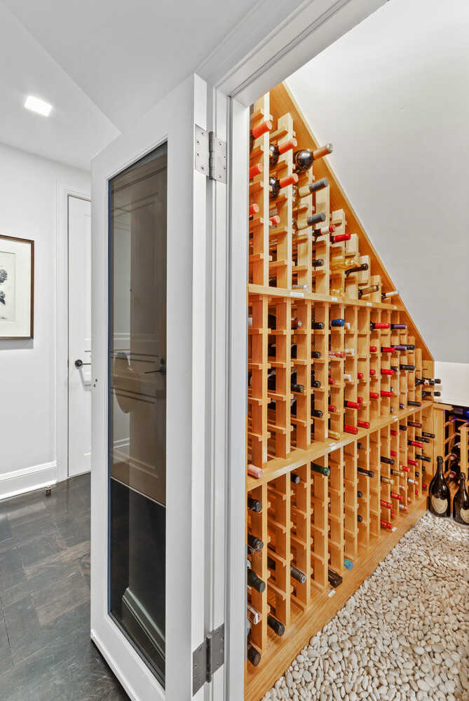 #21 photo, 170 E END Avenue, Yorkville , NY 10128