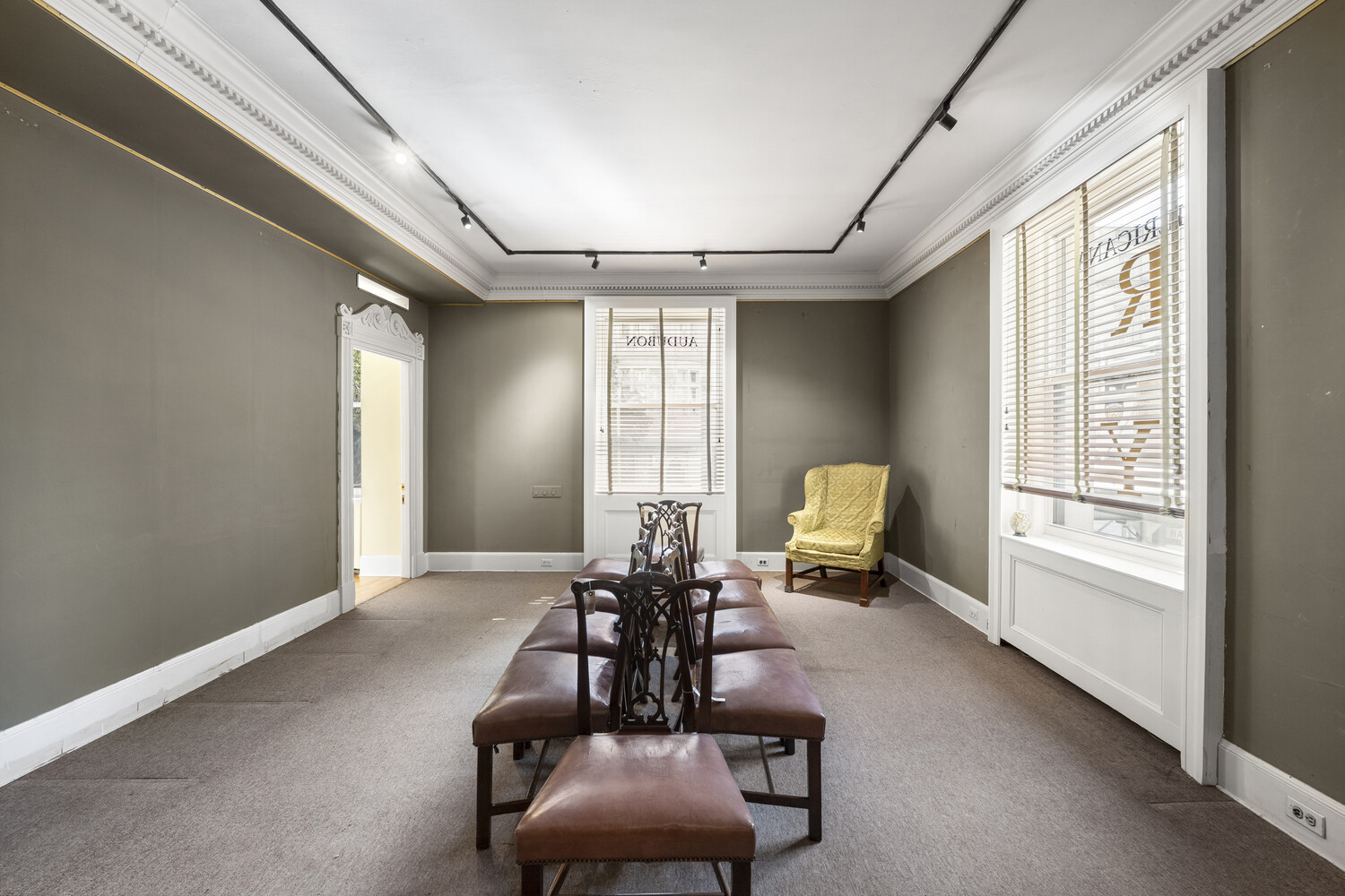 #9 photo, 29 E 72ND Street, Lenox Hill , NY 10021