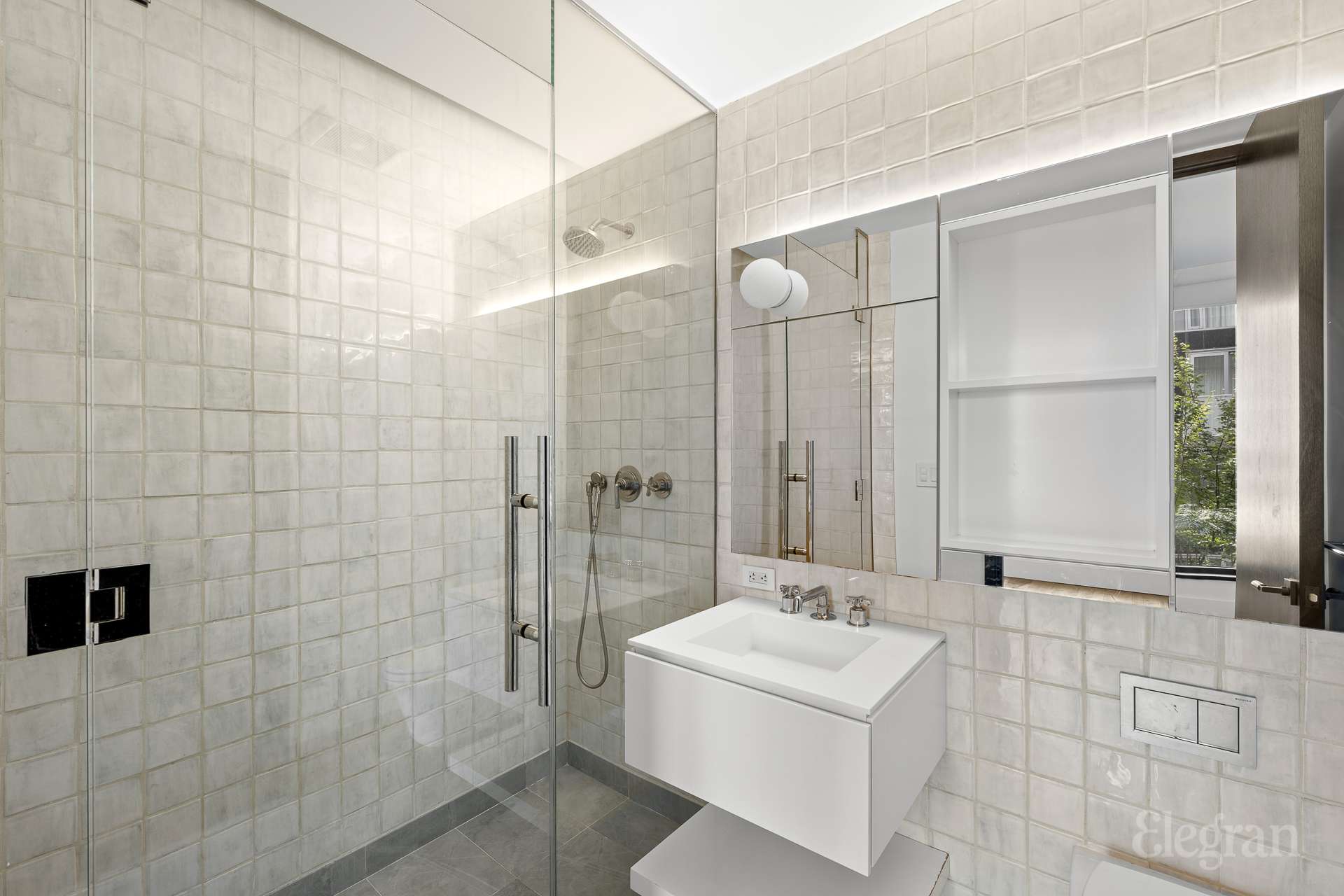 #12 photo, 155 W 18th Street, マンハッタン Chelsea , NY 10011