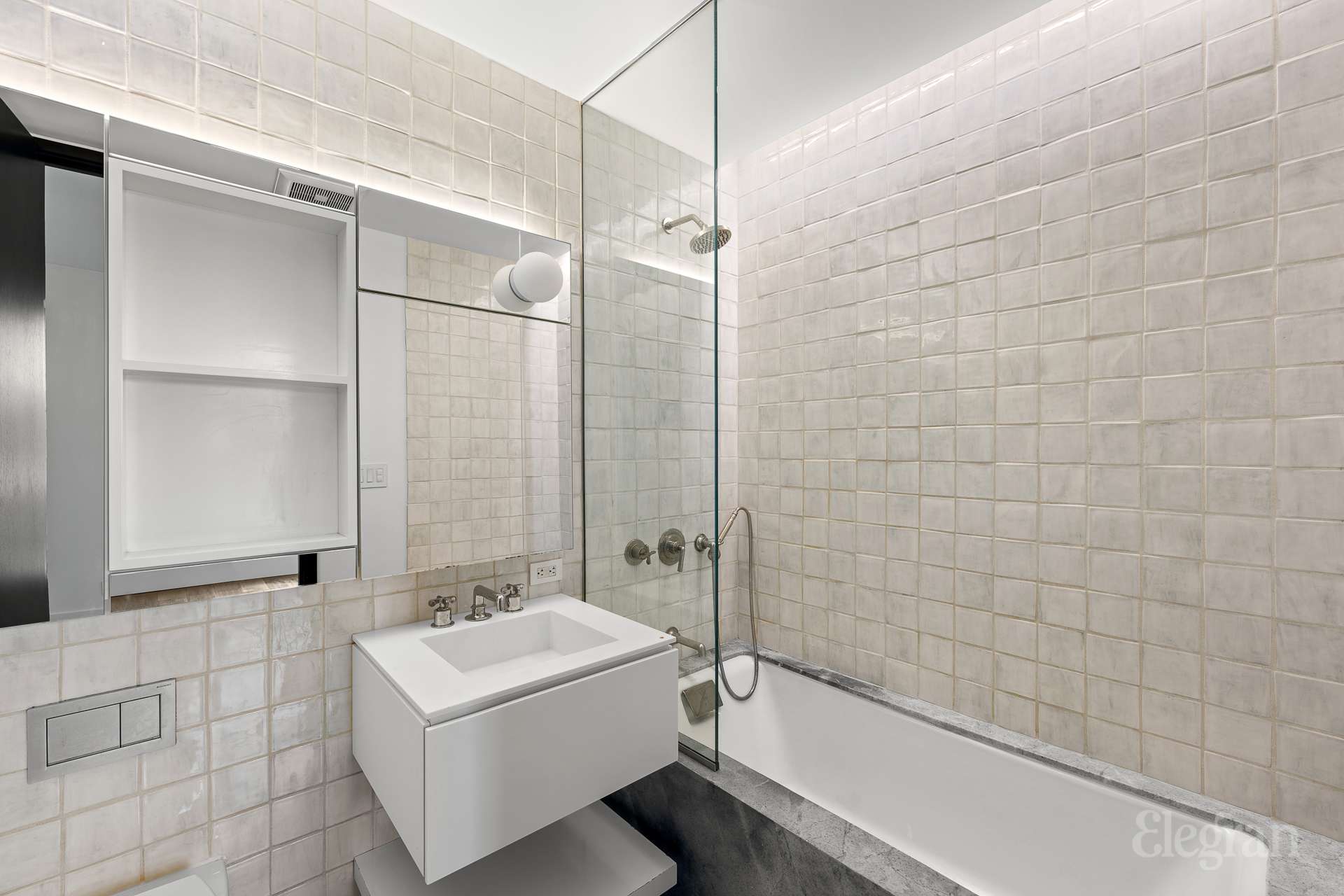 #14 photo, 155 W 18th Street, マンハッタン Chelsea , NY 10011