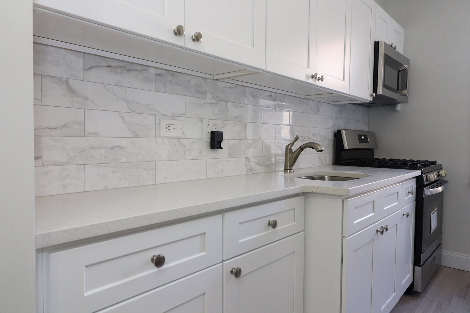 #3 photo, 5645 NETHERLAND Avenue, North Riverdale , NY 10471