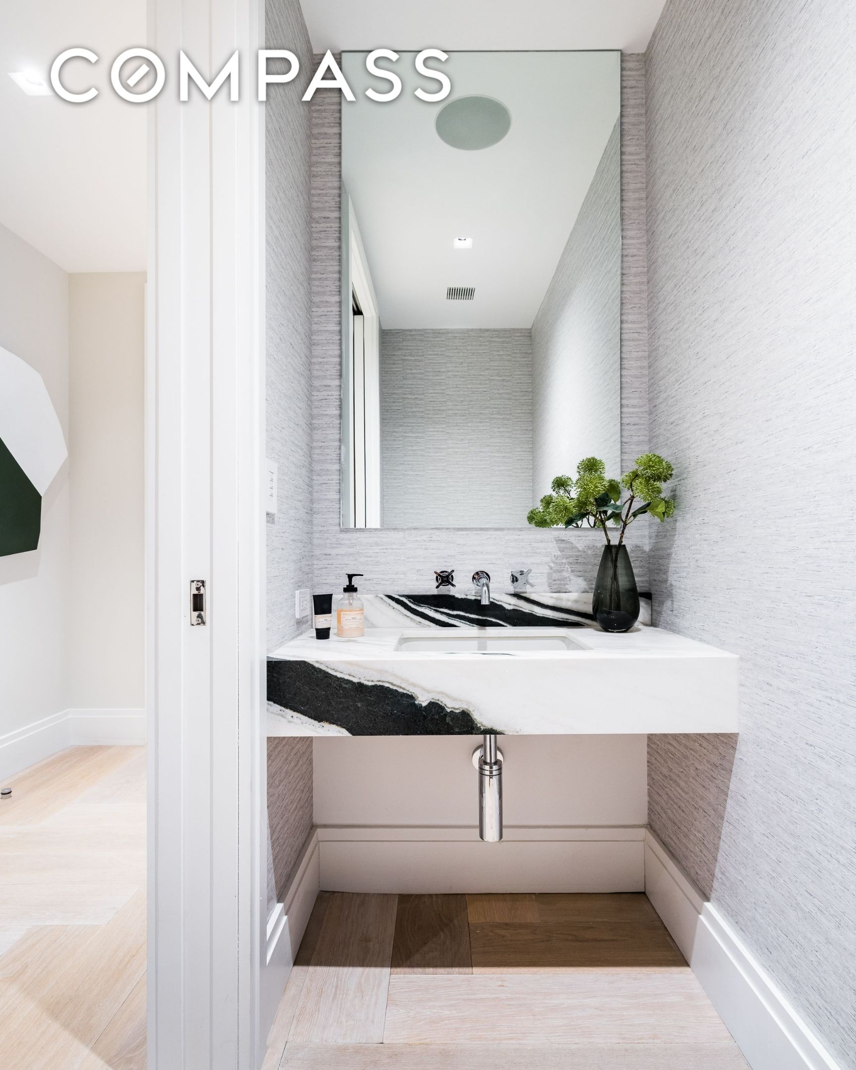 #8 photo, New York City, マンハッタン Upper East Side , NY 10028