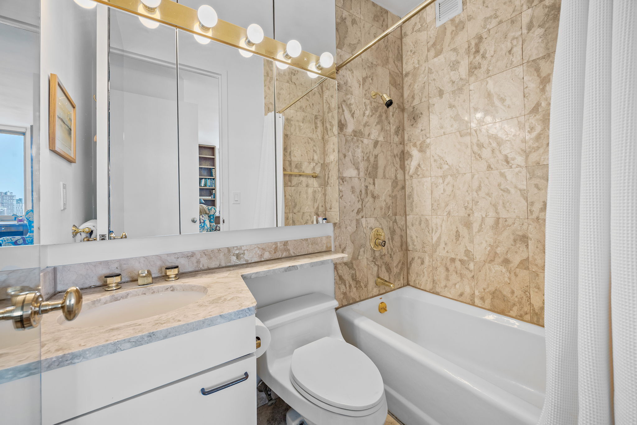 #15 photo, 524 E 72nd Street, マンハッタン Lenox Hill , NY 10021