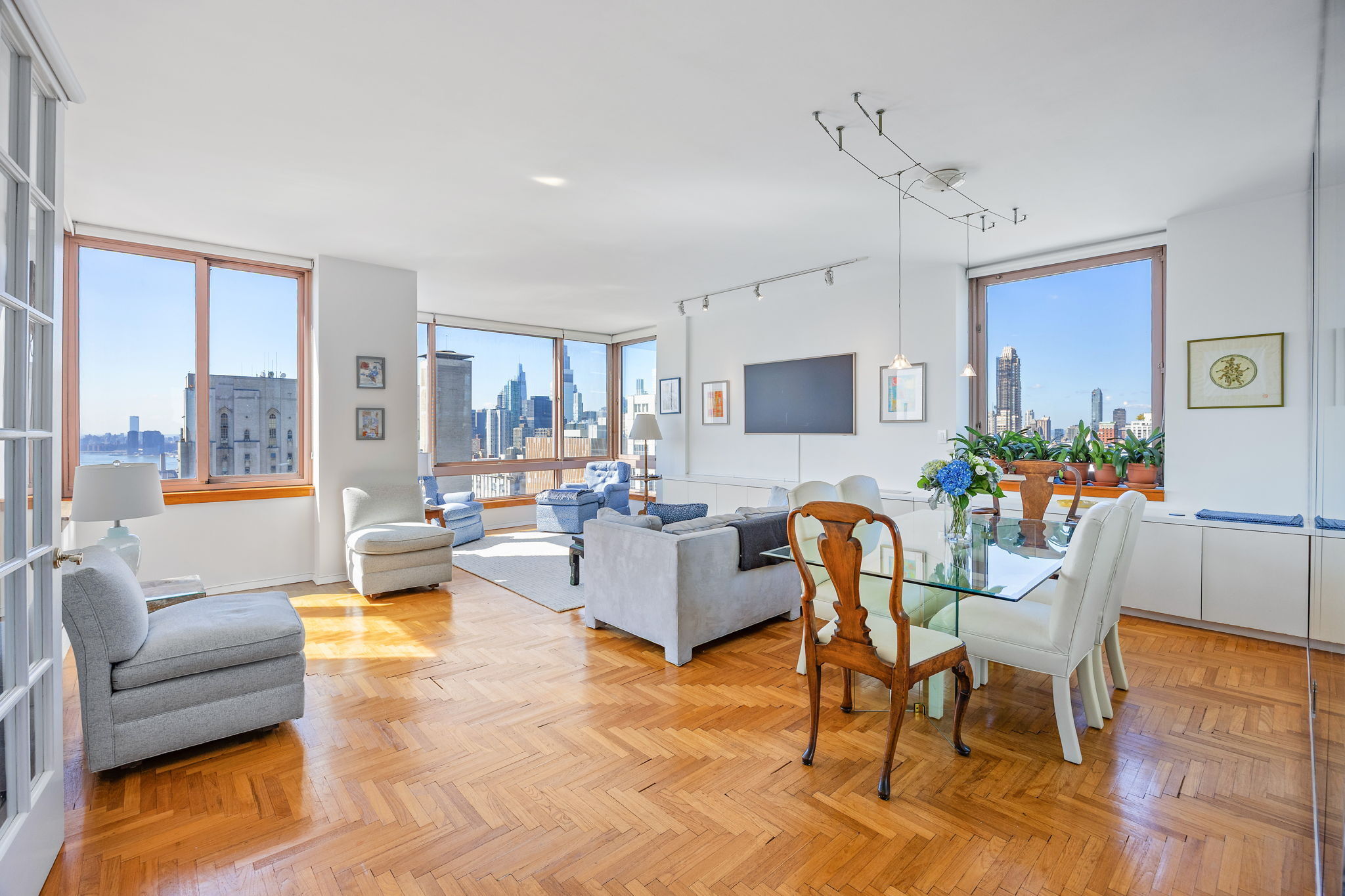 #5 photo, 524 E 72nd Street, マンハッタン Lenox Hill , NY 10021