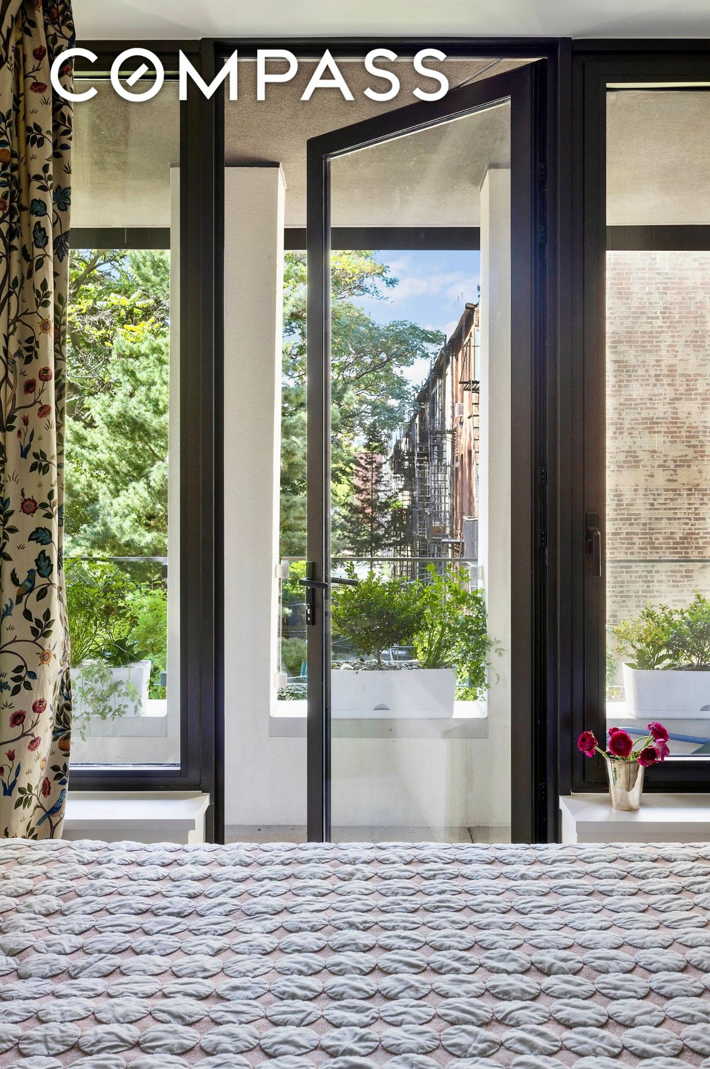 #12 photo, 58 St Marks Place, ブルックリン区 Boerum Hill , NY 11217