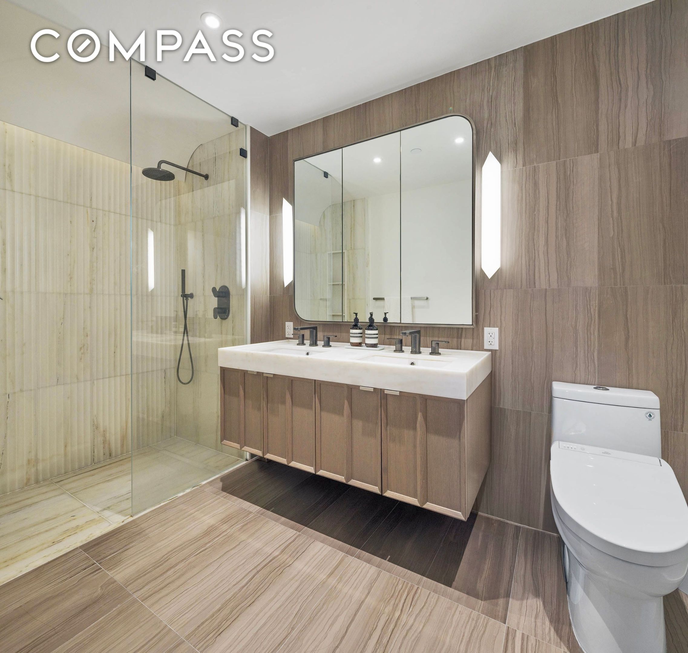 #13 photo, 58 St Marks Place, ブルックリン区 Boerum Hill , NY 11217