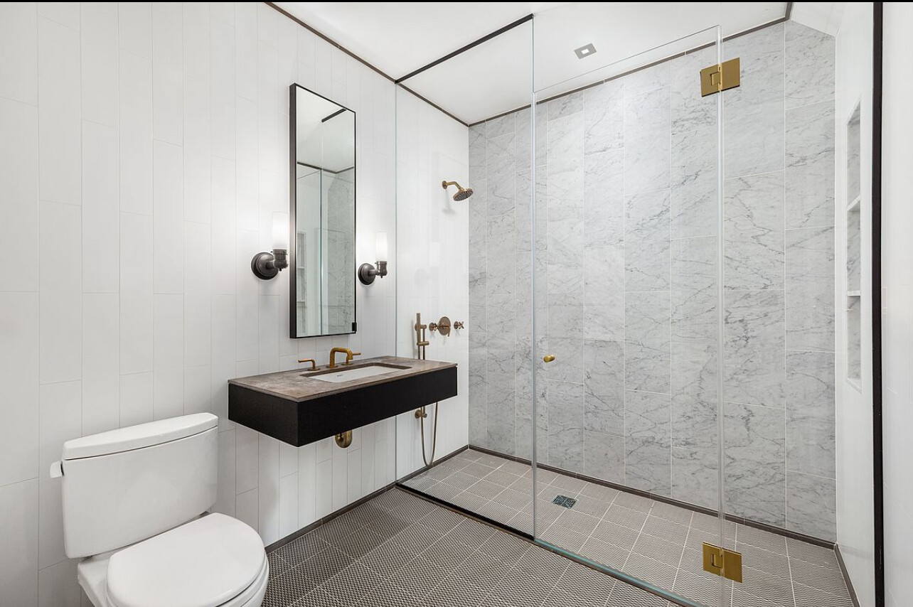 #9 photo, 50 CLINTON Street, Lower East Side , NY 10002