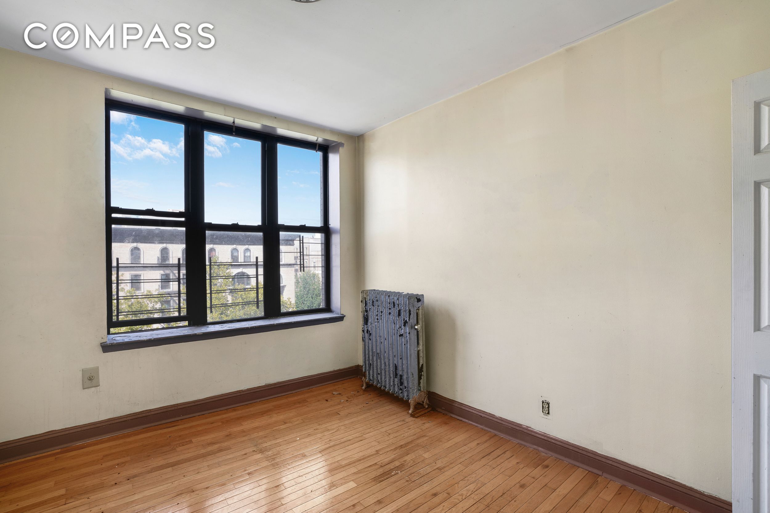 #13 photo, 1809 Adam Clayton Powell Jr Boulevard, マンハッタン Harlem , NY 10026