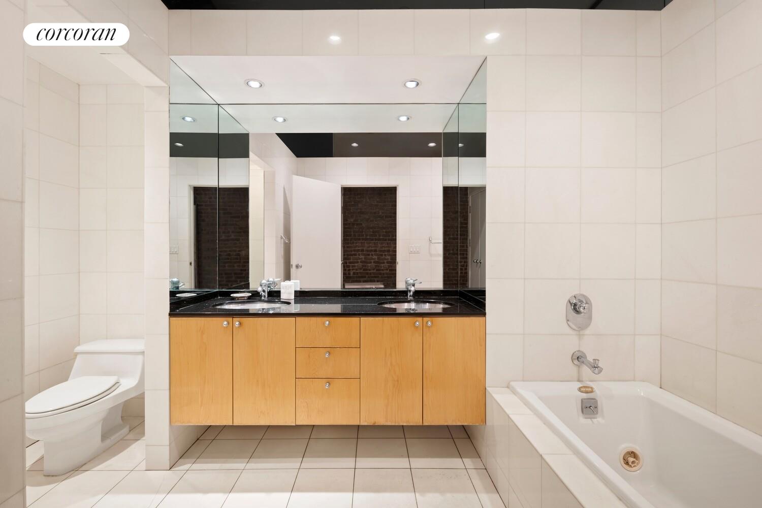 #7 photo, New York City, Tribeca , NY 10013