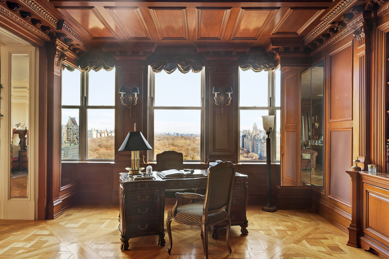 #3 photo, 1 CENTRAL Park S, マンハッタン Central Park South , NY 10019