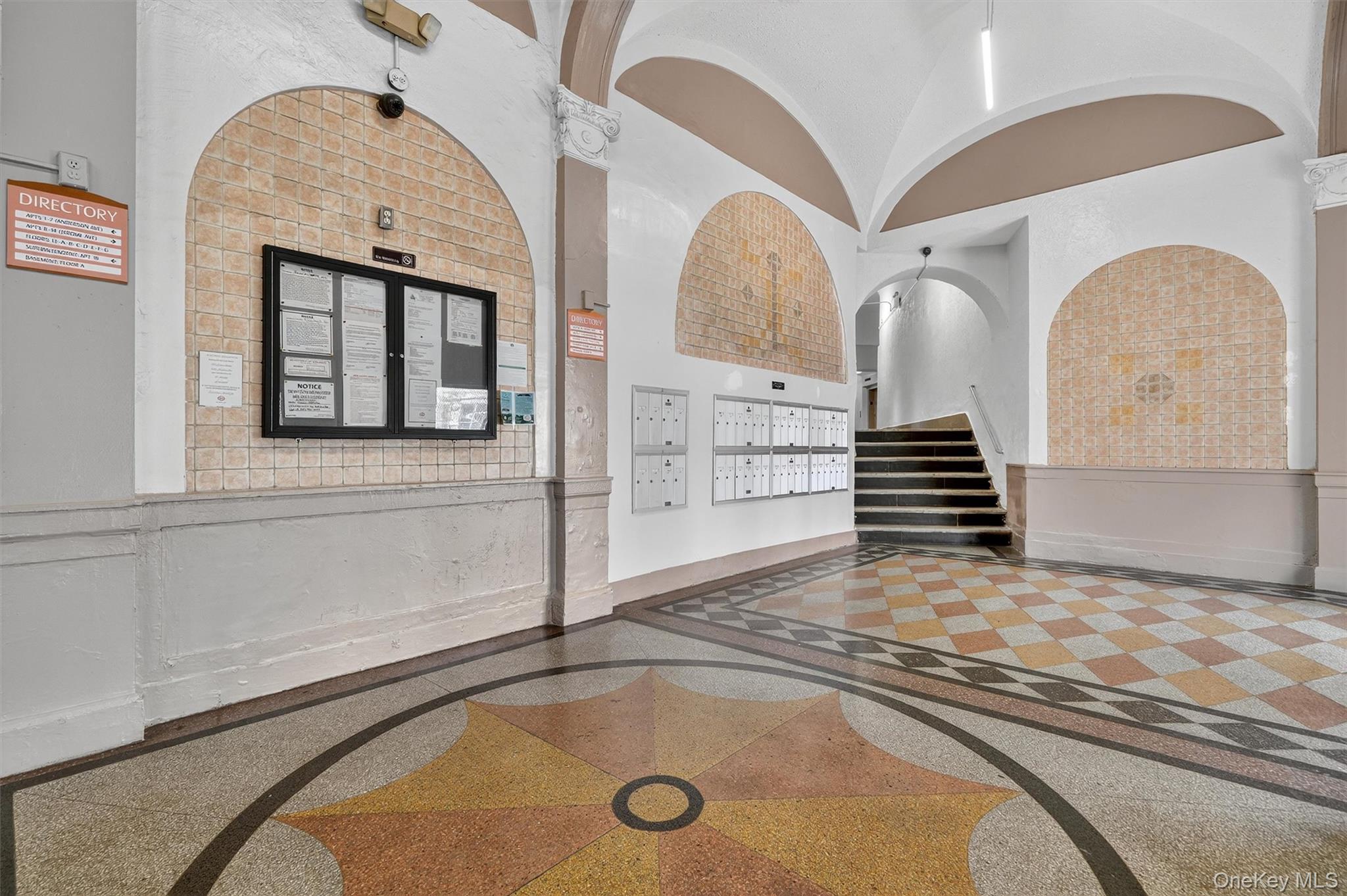 #5 photo, 941 Jerome Avenue, Bronx , NY 10452