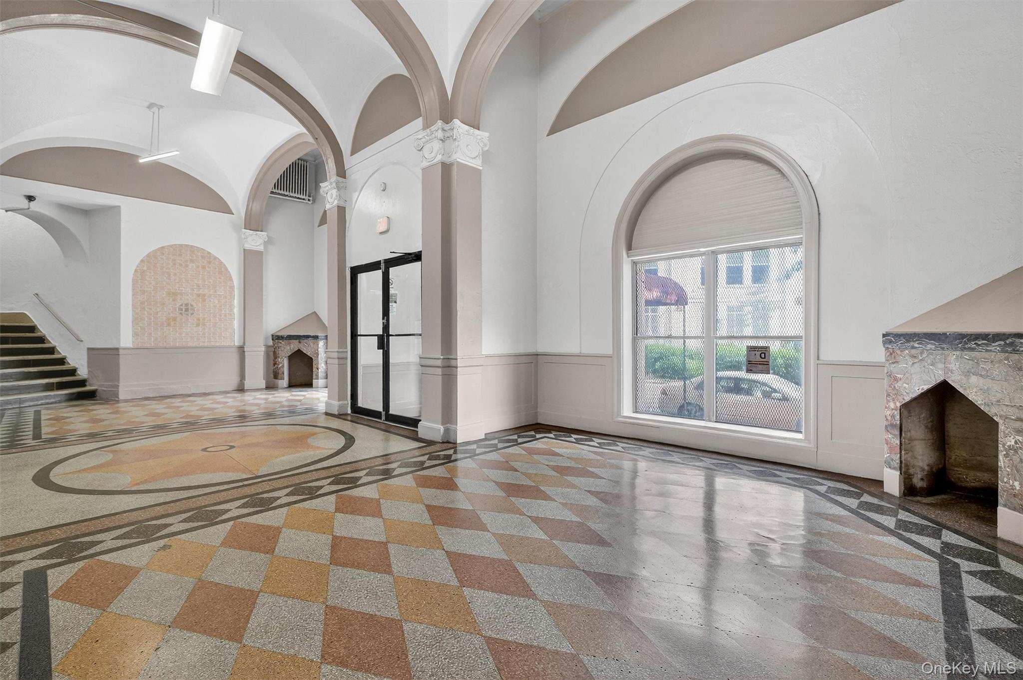 #6 photo, 941 Jerome Avenue, Bronx , NY 10452